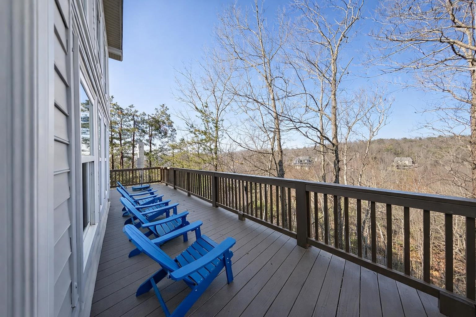 30 Point Grand Ct Property Photo 30