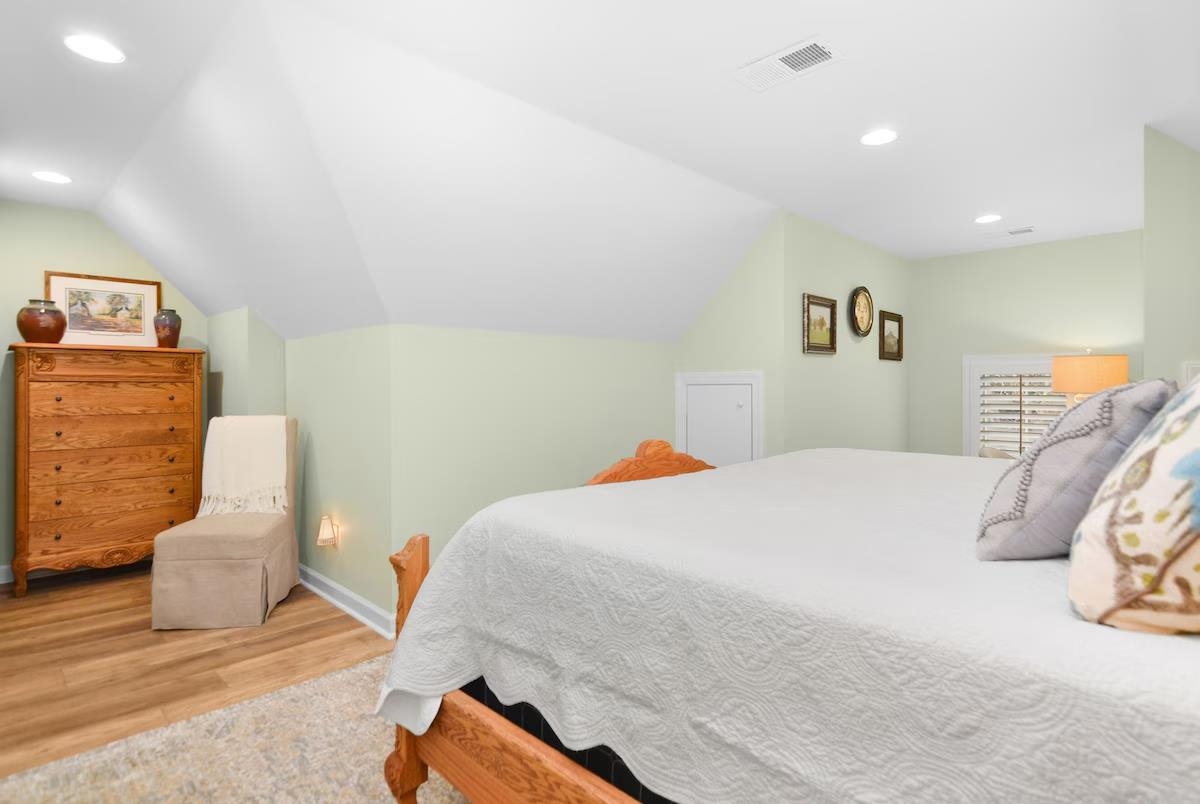 505 Sailboat Pt Property Photo 19