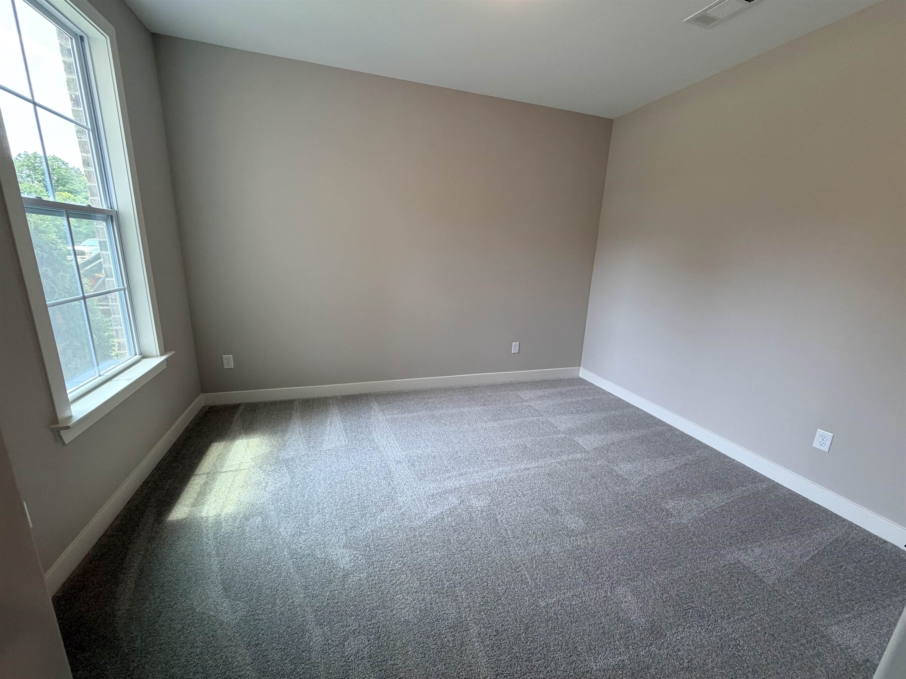 10322 Ashlyn Ln S Property Photo 24