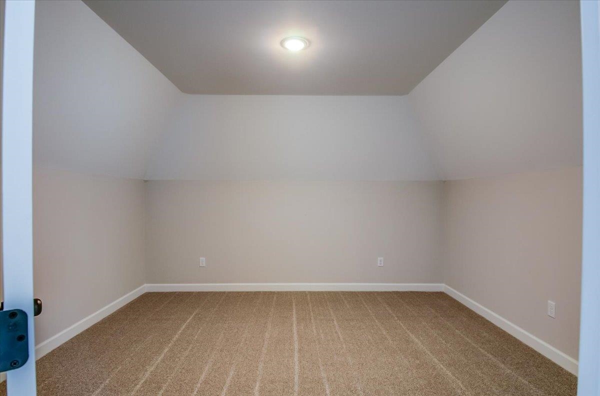 5393 Buttercup Ln Property Photo 38