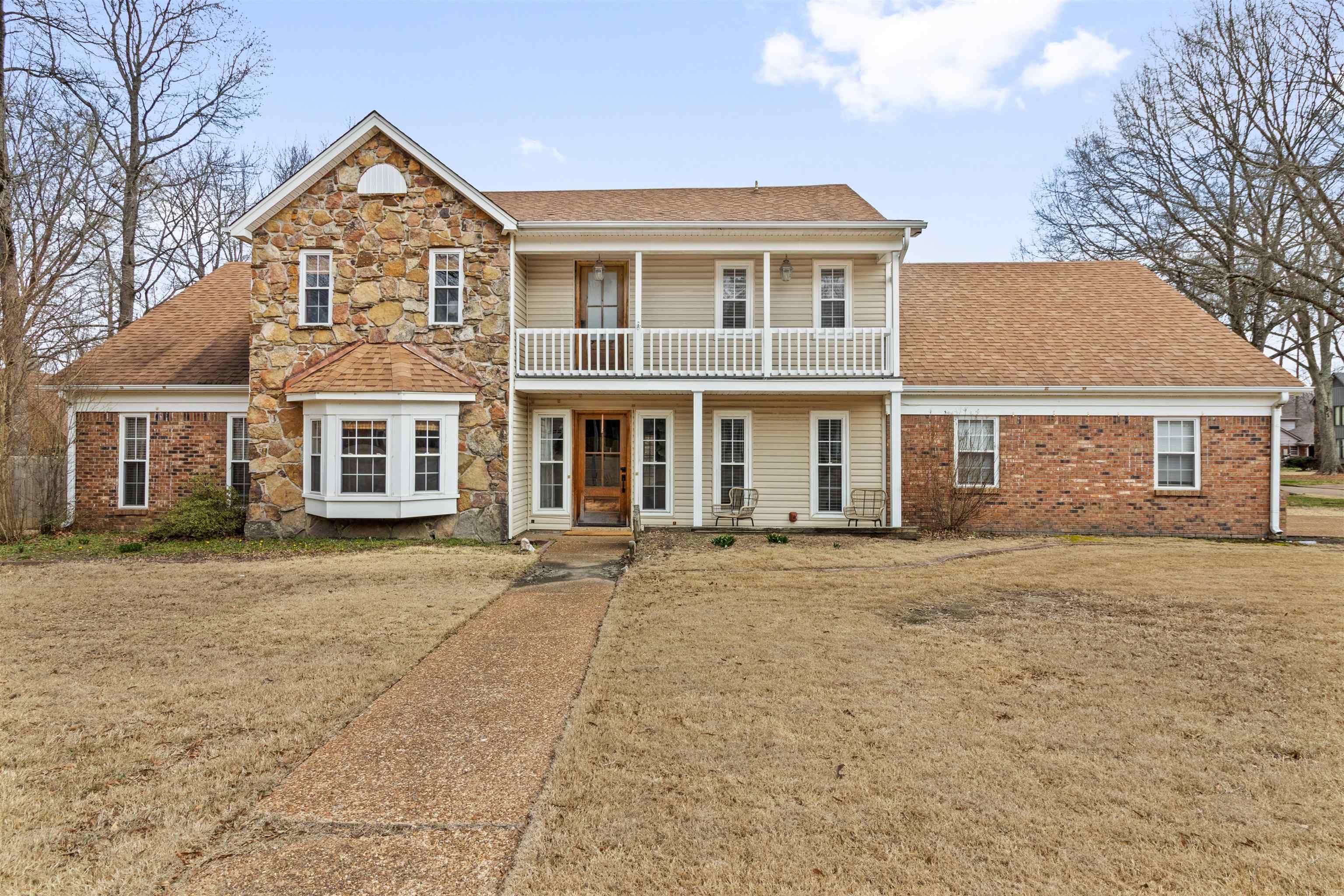 2400 BRACHTON AVE Property Photo 1