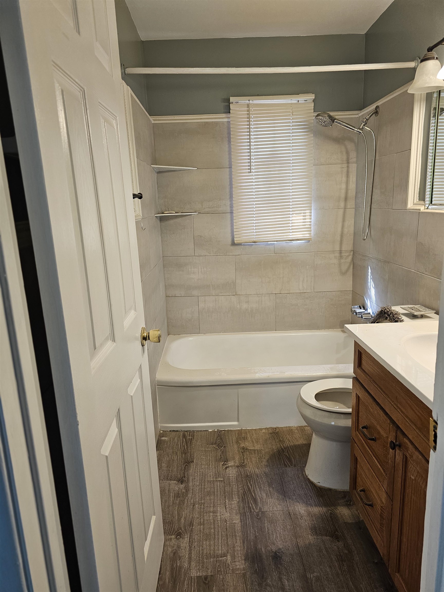 3491 Hallbrook St Property Photo 11