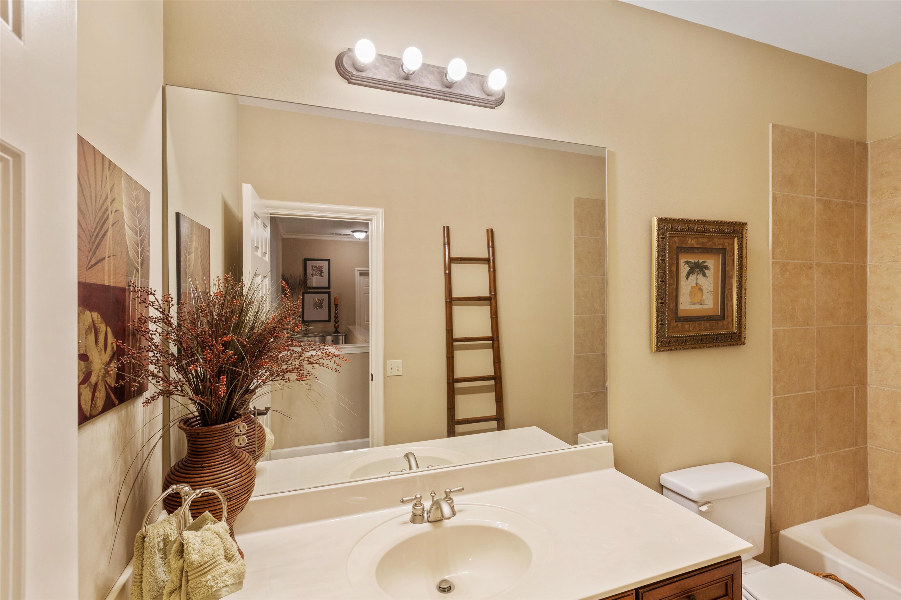 3118 Oakleigh Manor Cv Property Photo 24