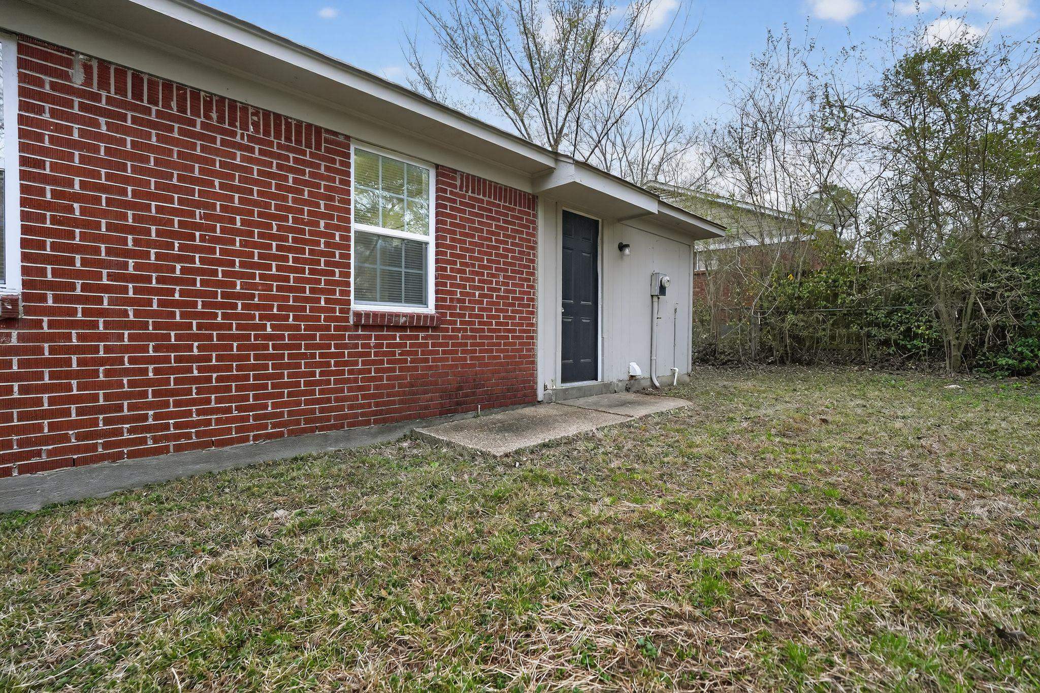 3651 Voltaire Ave Property Photo 6