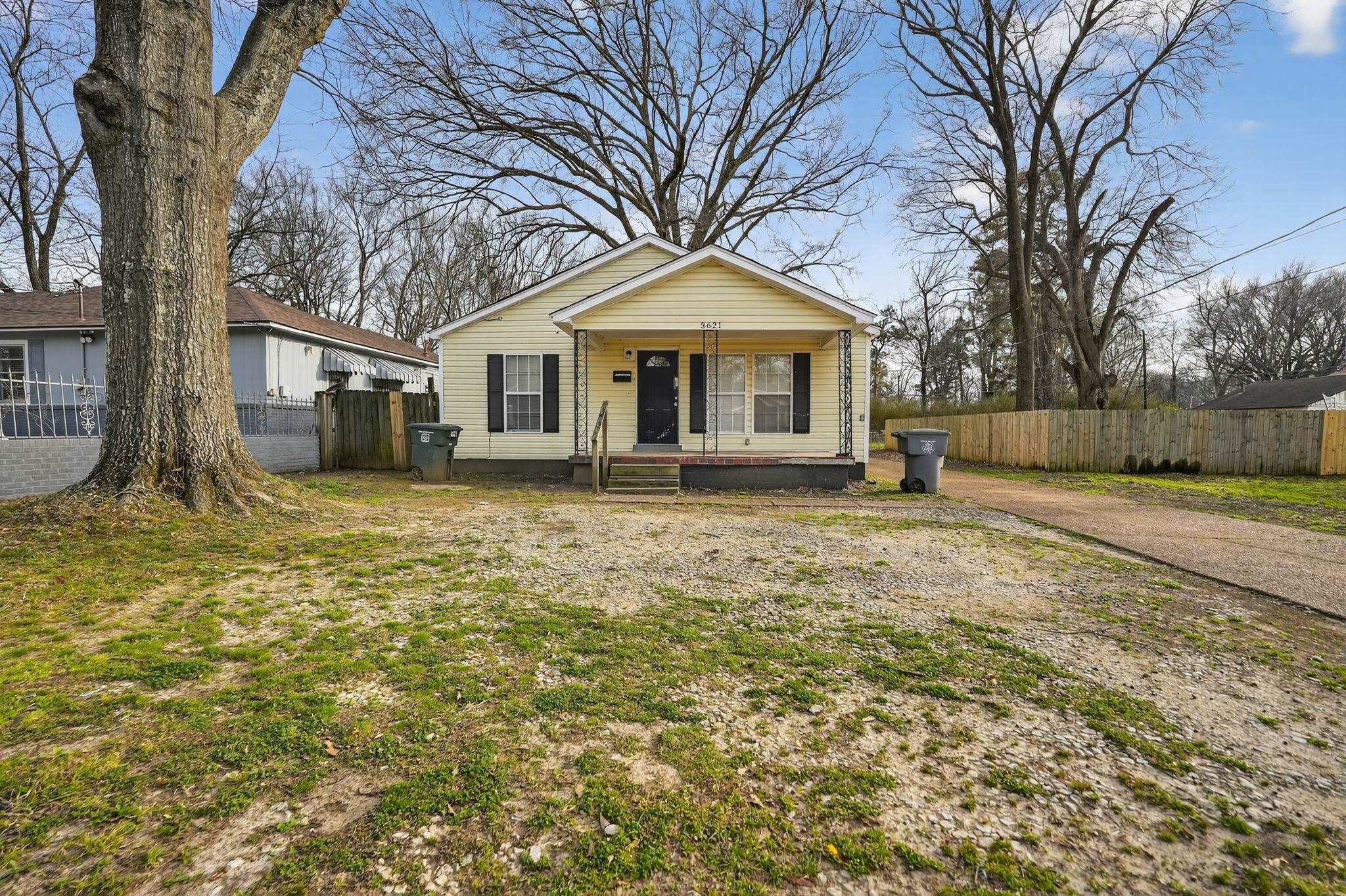 3621 VANUYS RD Property Photo 1