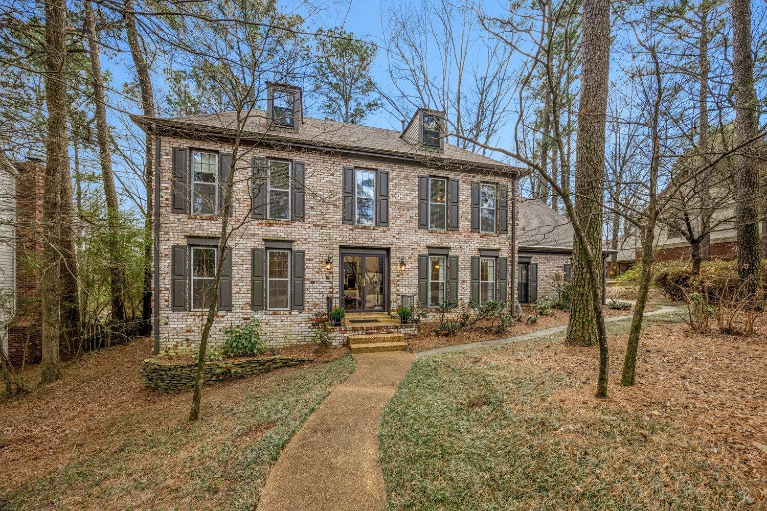 8225 BEEKMAN PL Property Photo 1