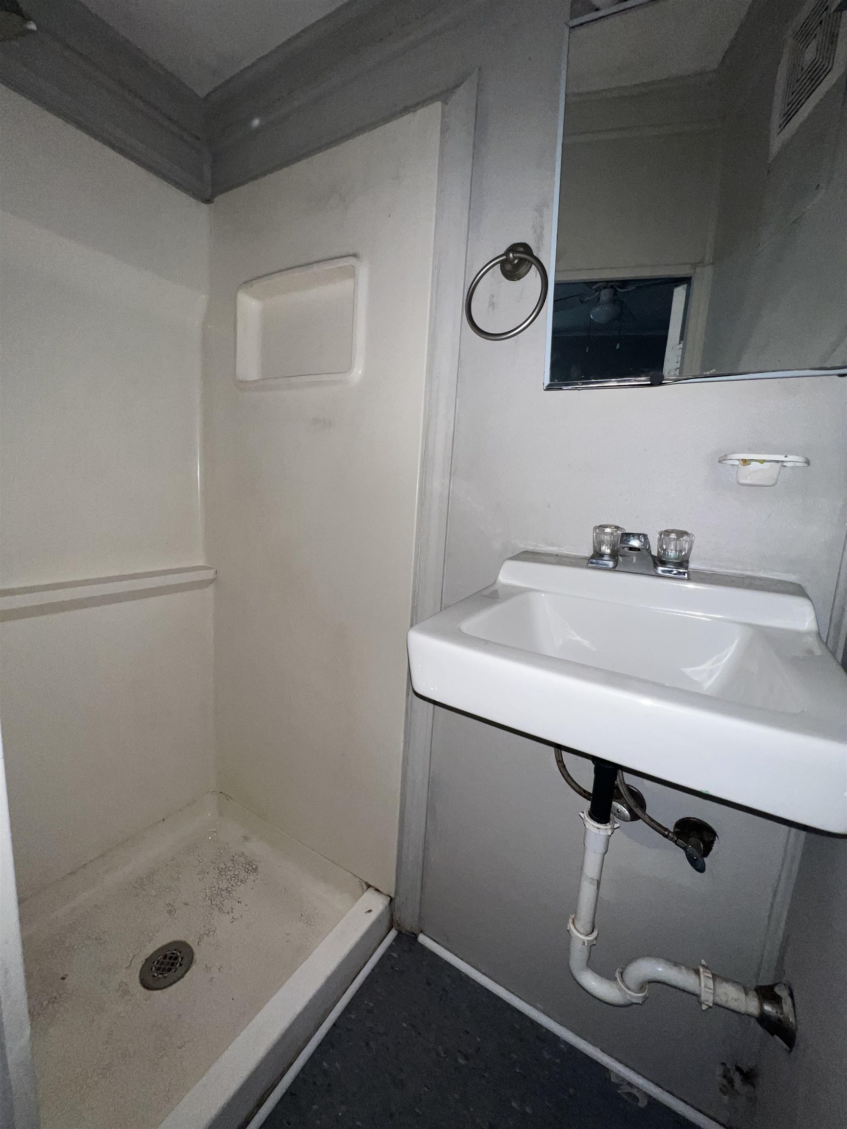 3534 Marion Ave Property Photo 10