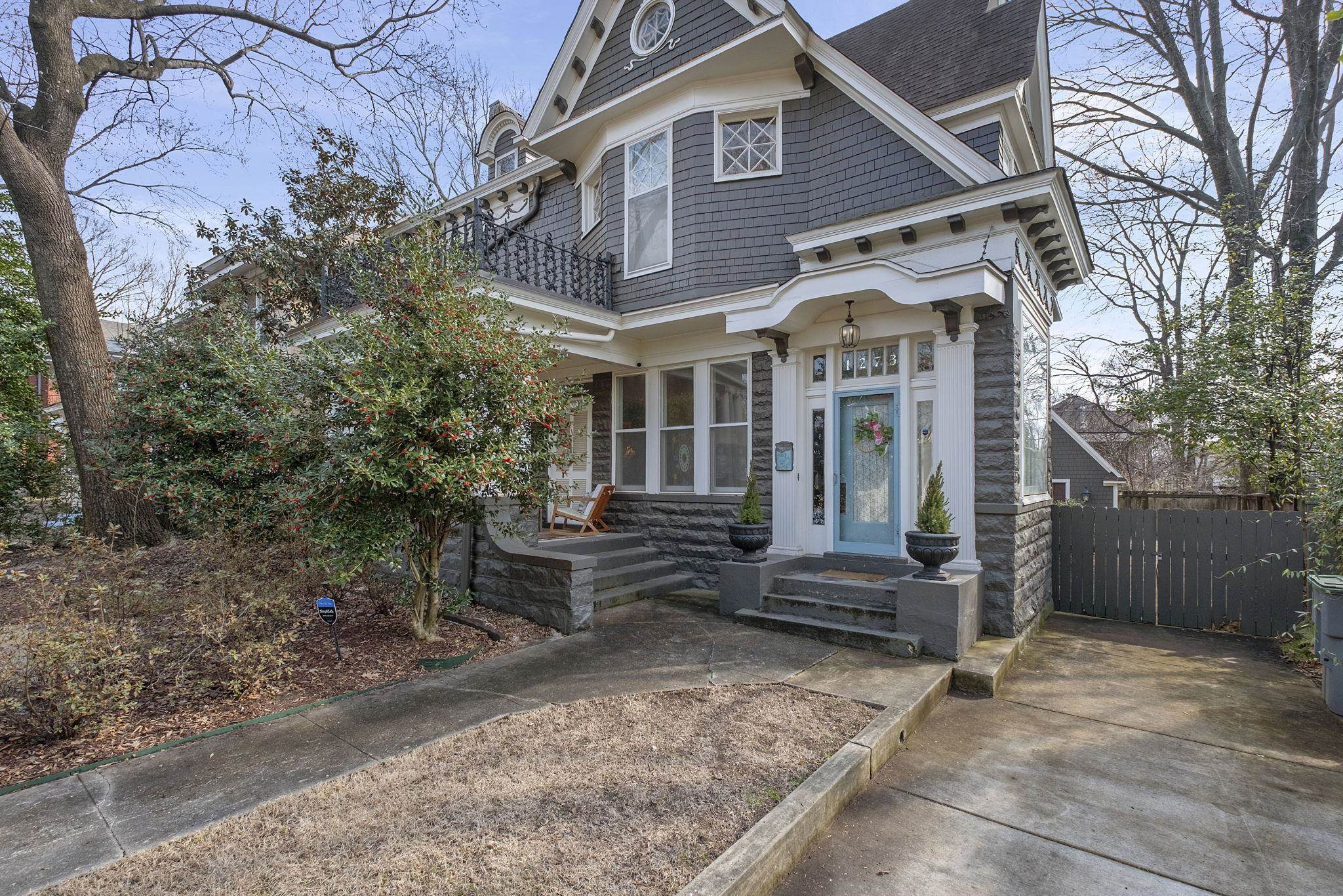 1273 Carr Ave Property Photo 2