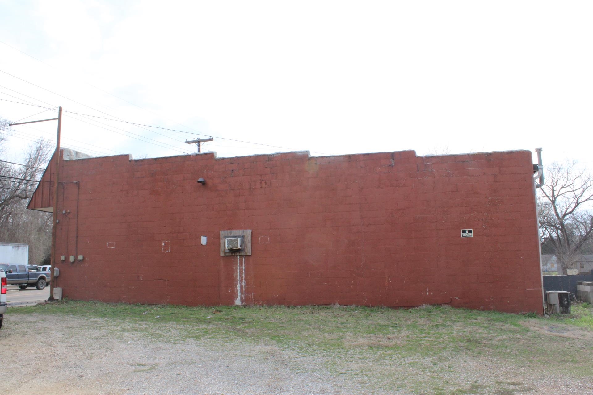 215 S Washington St Property Photo 15
