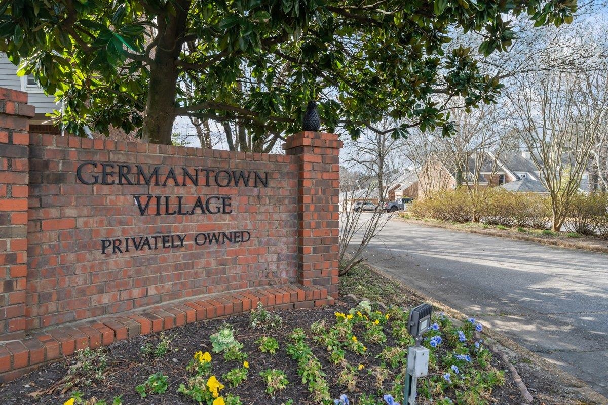 2060 Romford Ln 2060 Property Photo 18