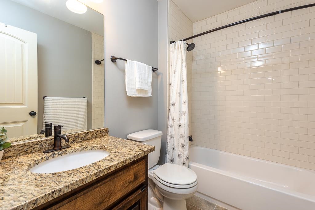 110 Green Meadows Blvd Property Photo 27