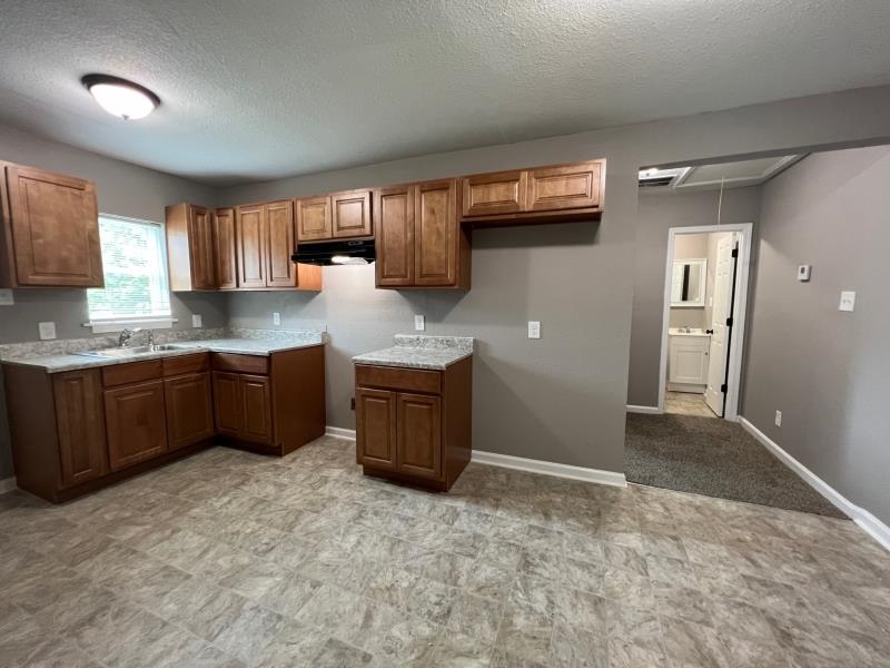2428 Vollintine Ave Property Photo 8