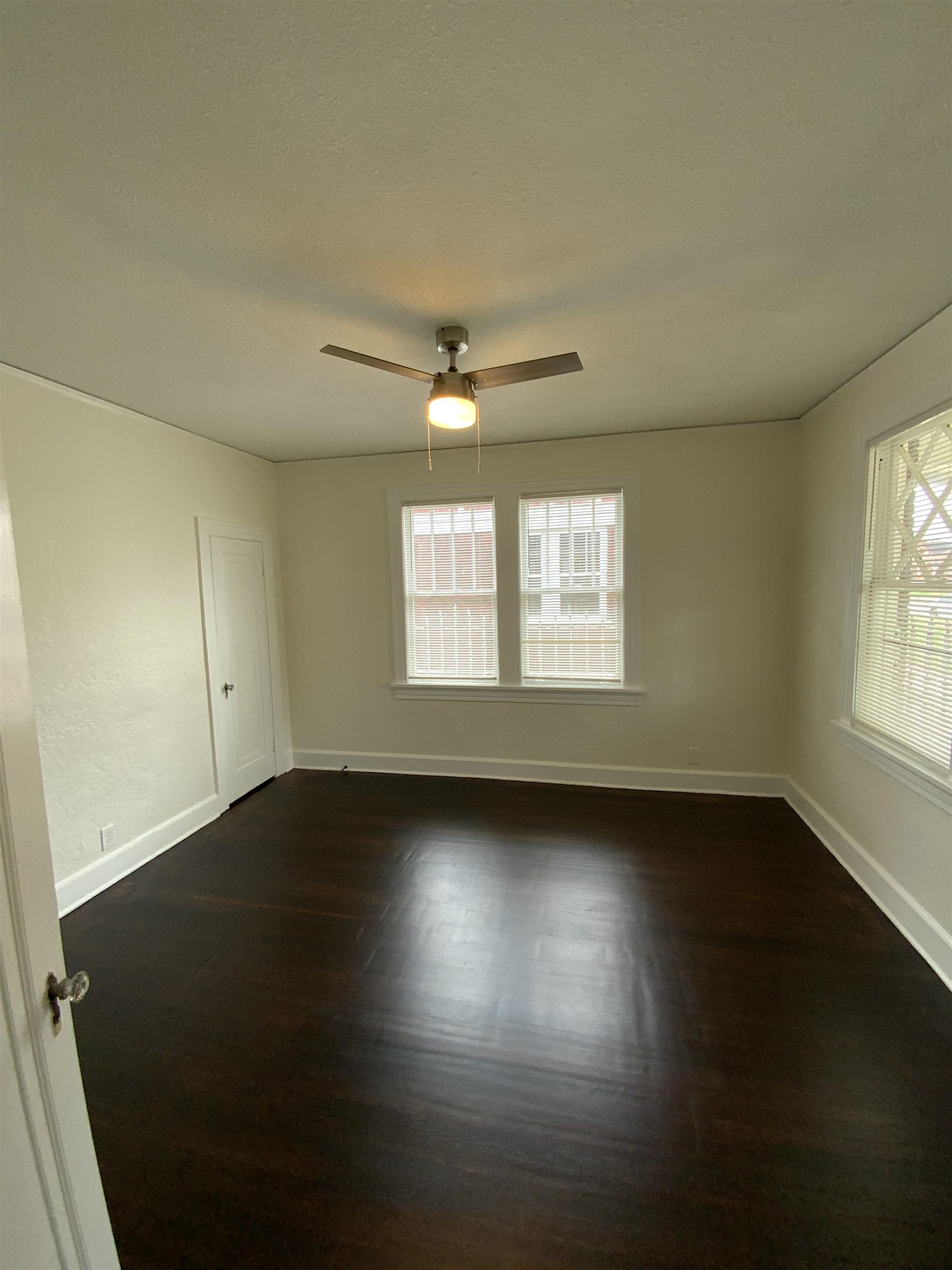 920 N Auburndale St Property Photo 6