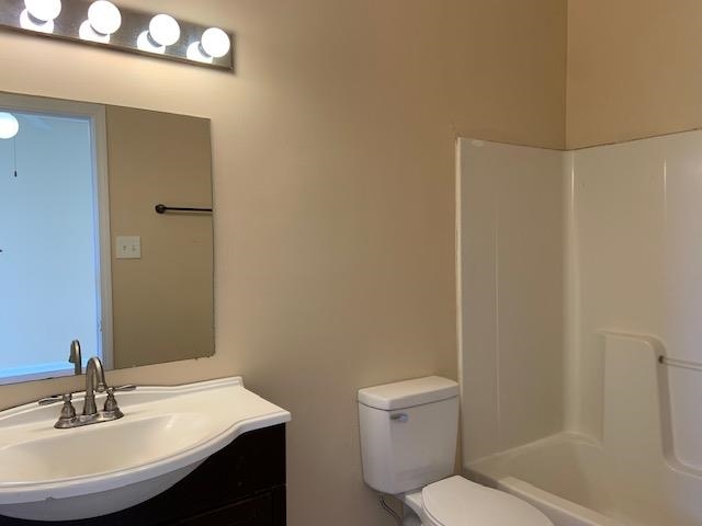 3912 Autumn Harvest Ln Property Photo 8