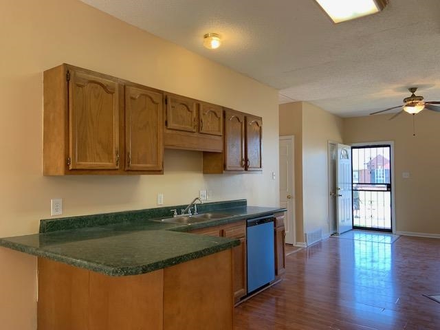3912 Autumn Harvest Ln Property Photo 11