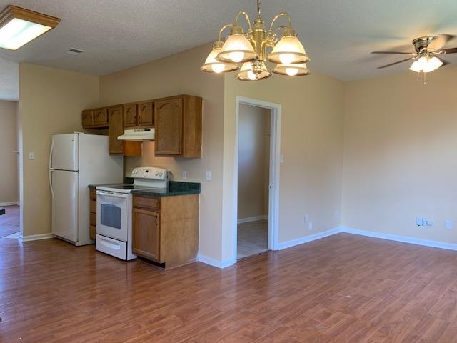 3912 Autumn Harvest Ln Property Photo 25