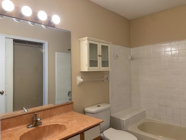 1682 Smokehouse Dr Property Photo 14