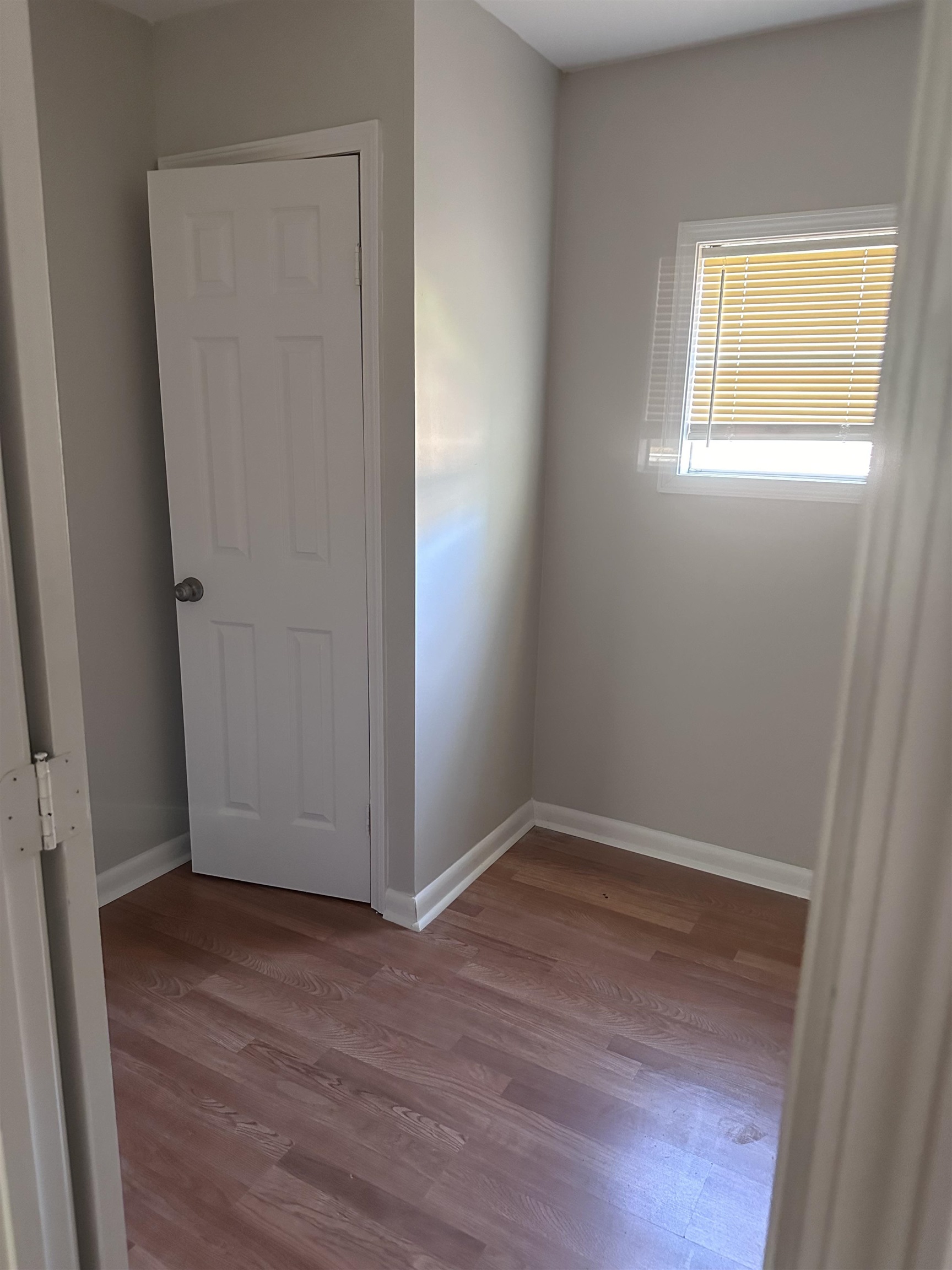 2498 Vandale Ave Property Photo 4