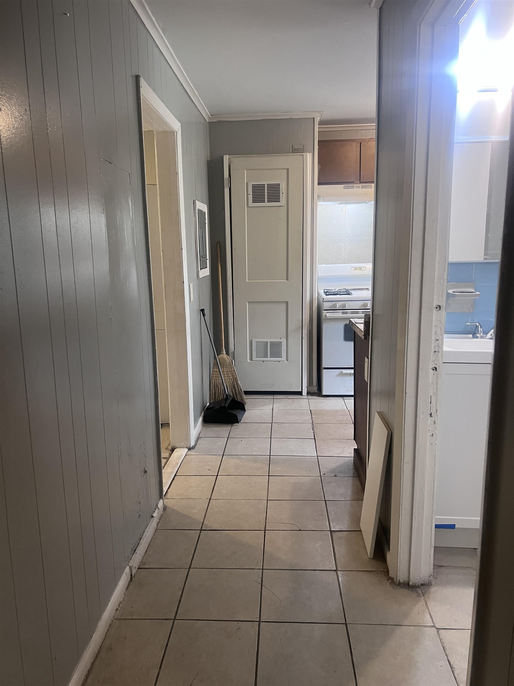 2397 Shasta Ave Property Photo 10