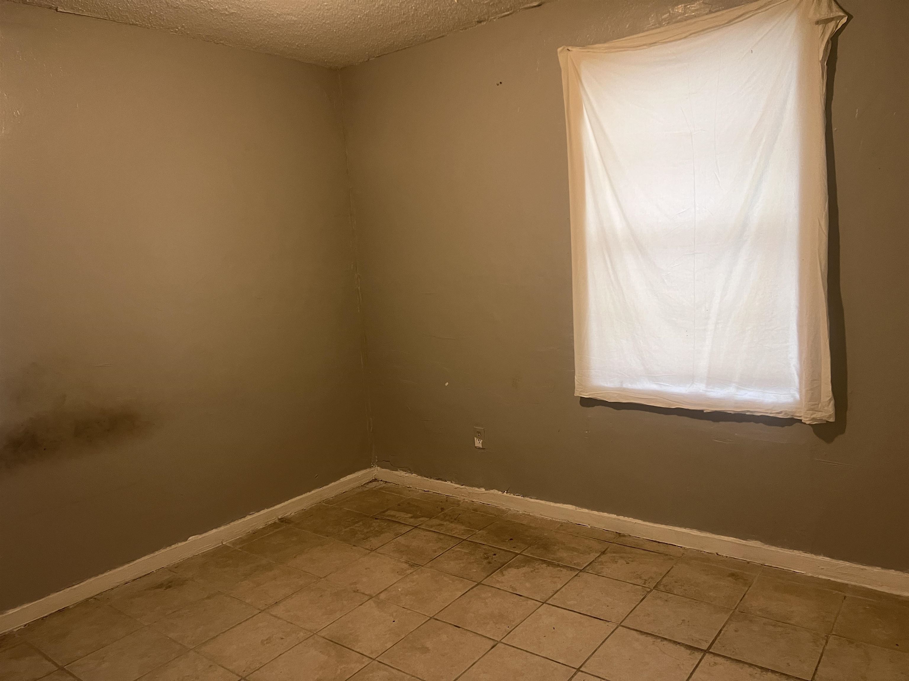 2397 Shasta Ave Property Photo 18