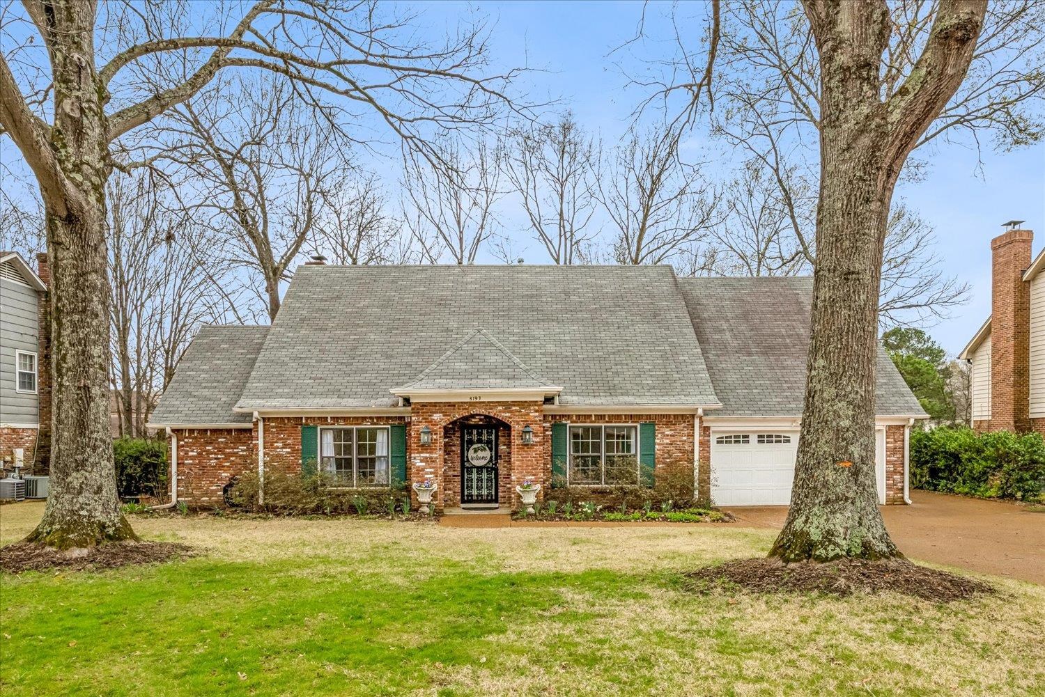 8193 Kimbrook Dr Property Photo 36