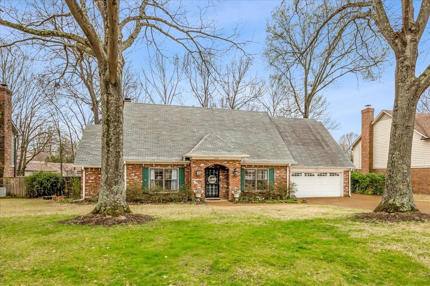 8193 Kimbrook Dr Property Photo 38