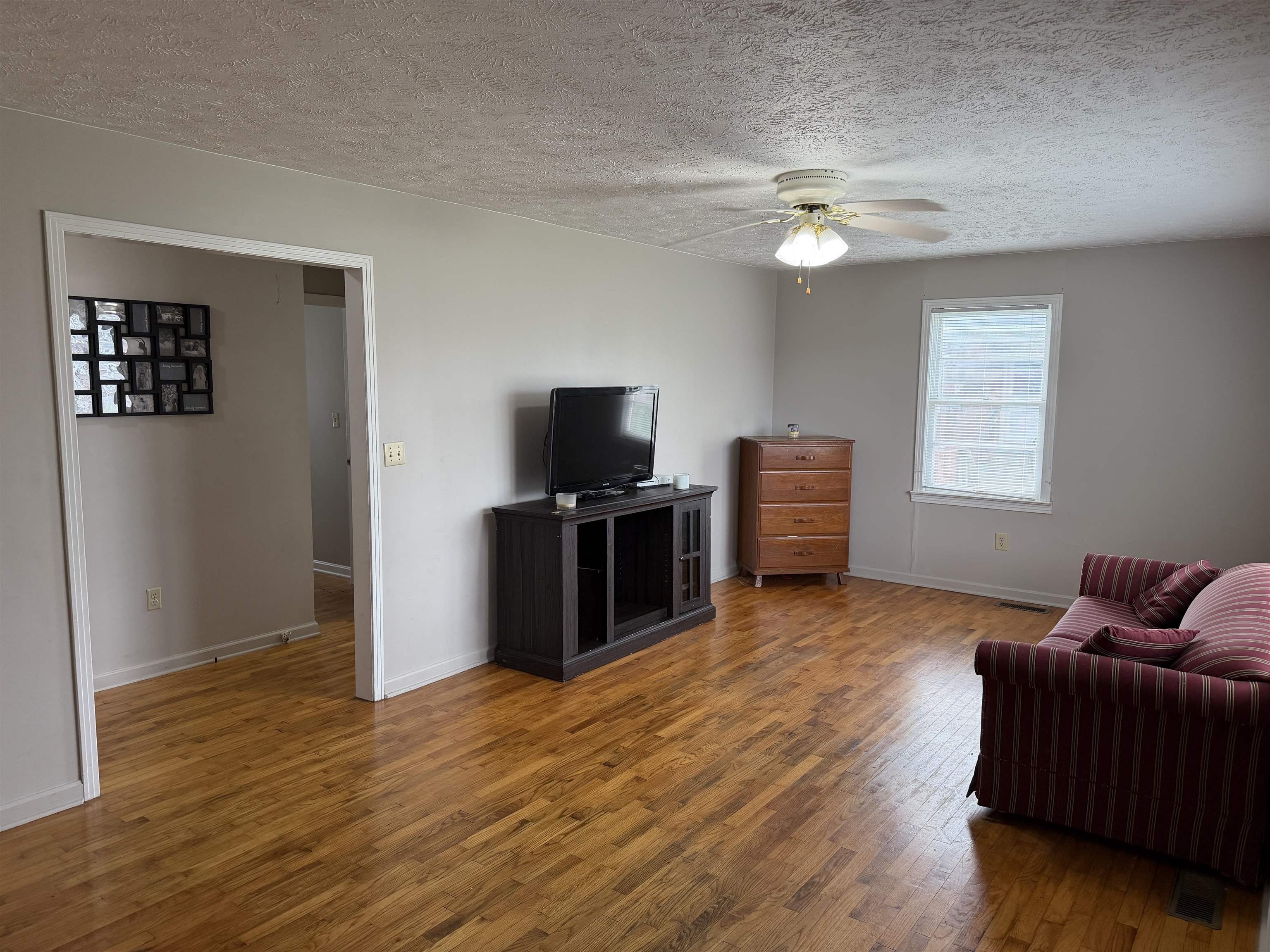 145 Cumberland St Property Photo 4