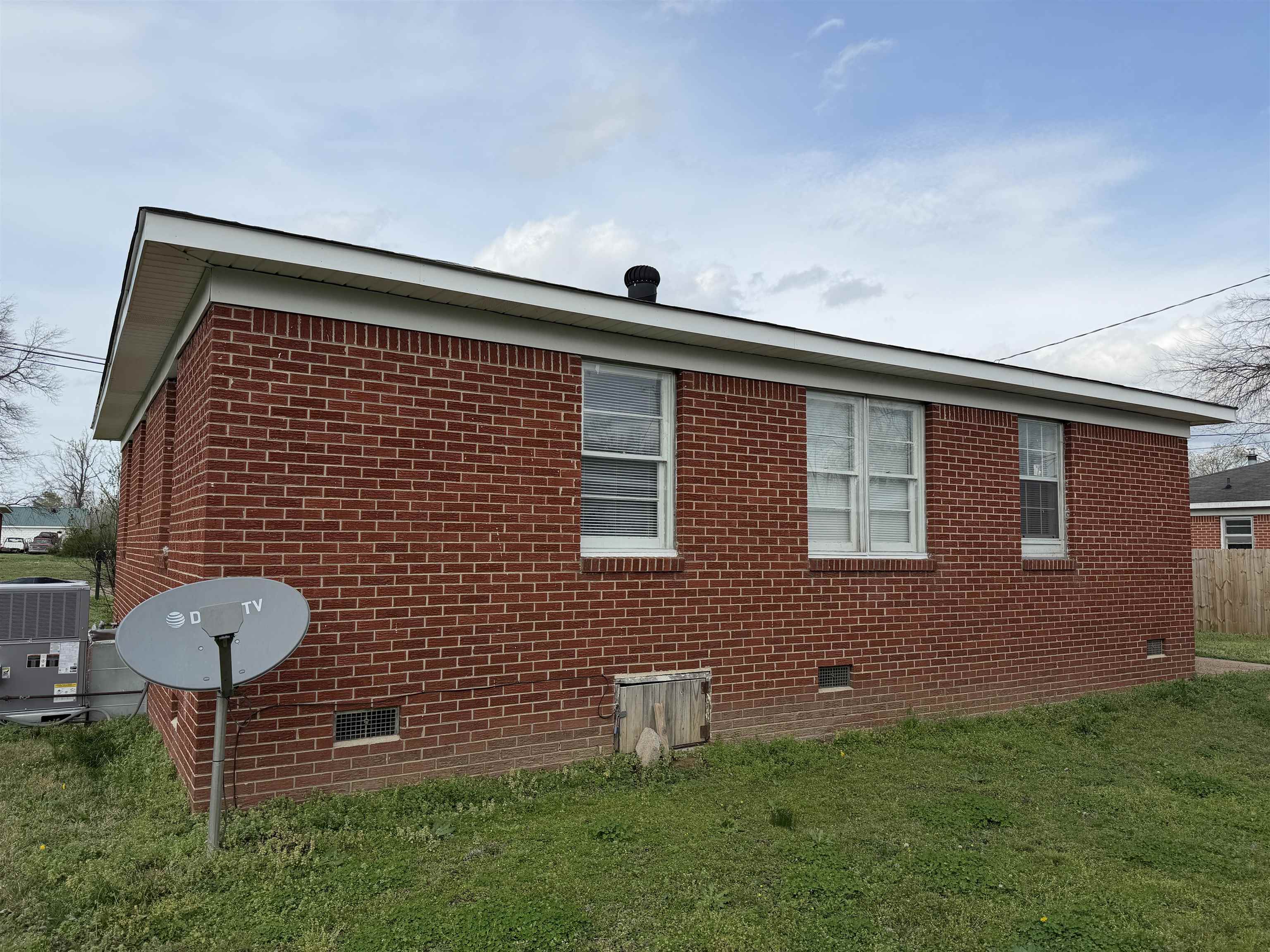 145 Cumberland St Property Photo 28
