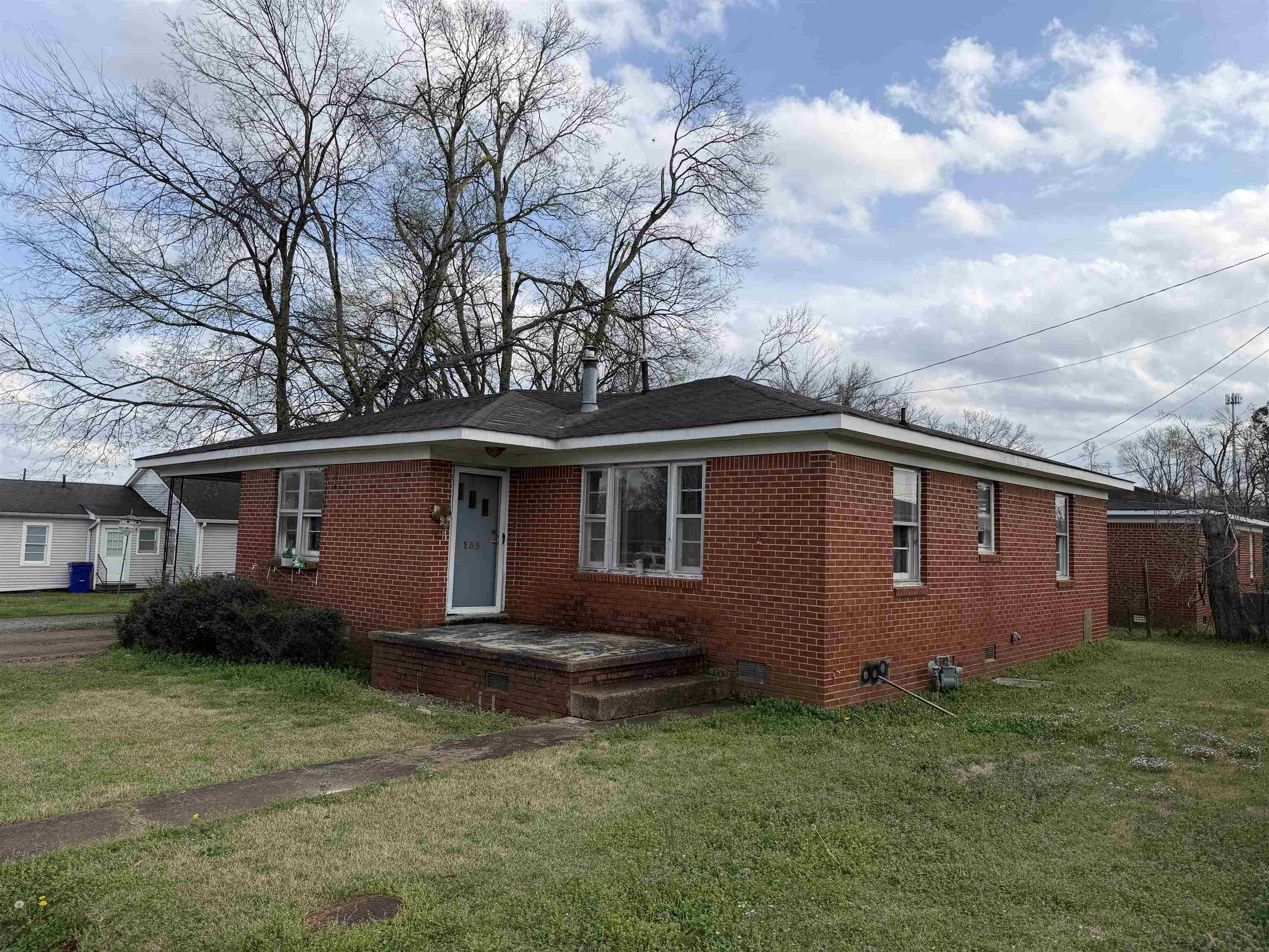 135 CUMBERLAND ST Property Photo 1