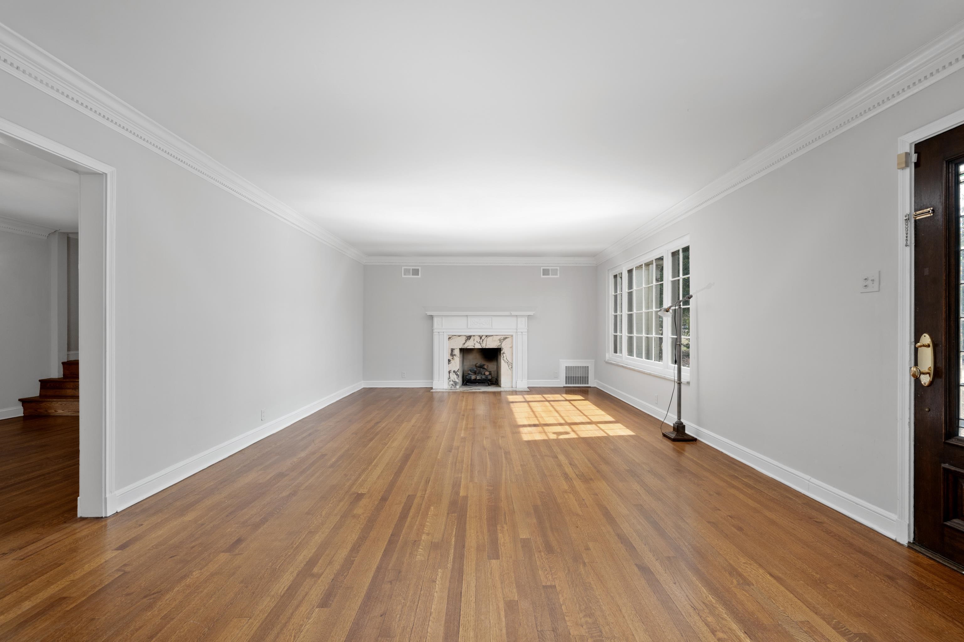 4206 Poplar Ave Property Photo 6