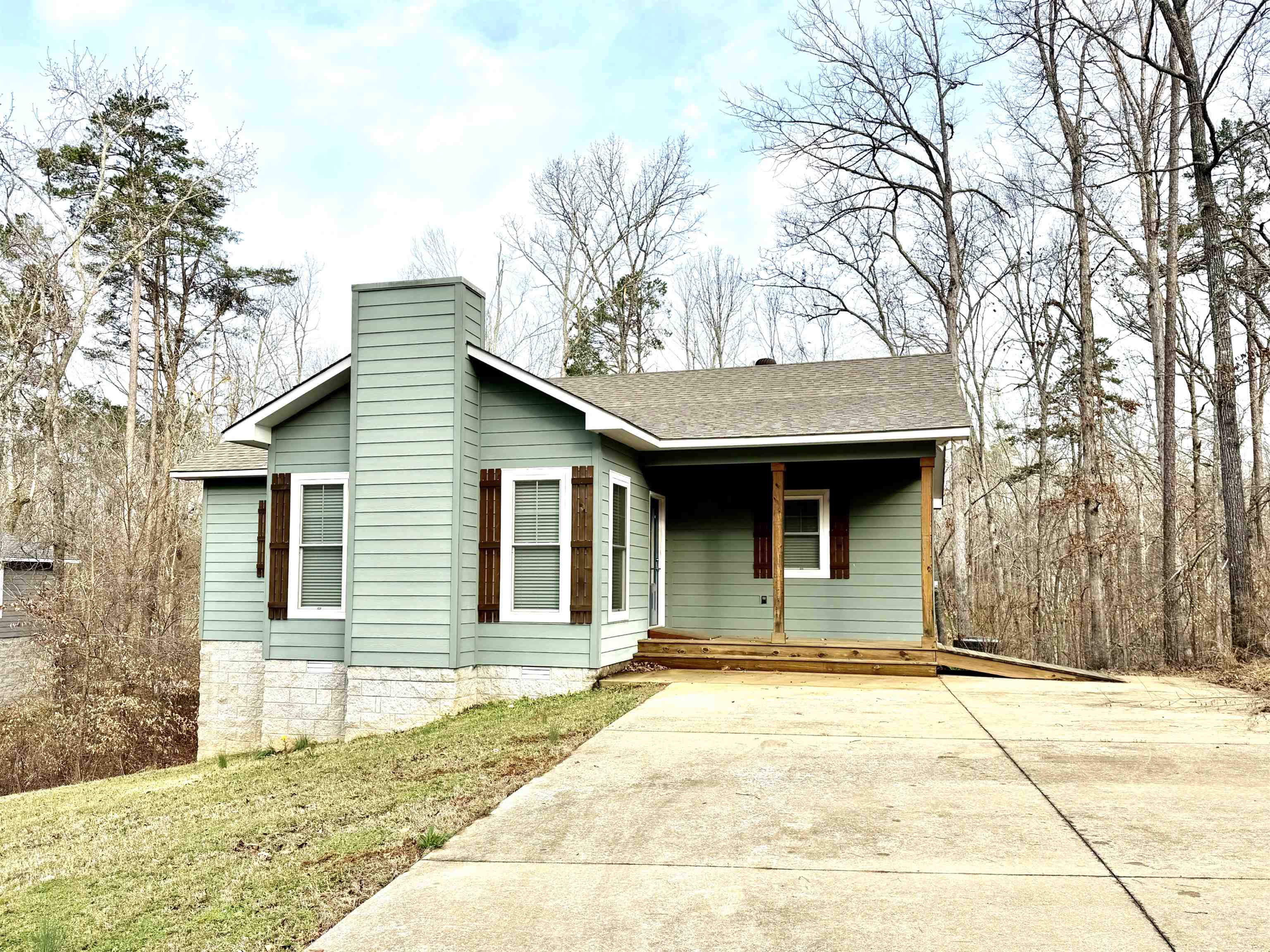 200 Chval Dr Property Photo 18