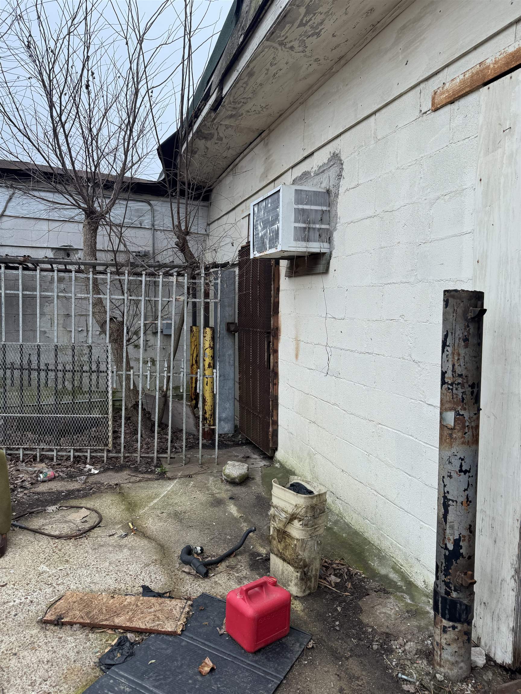 2383 Chelsea Ave Property Photo 13