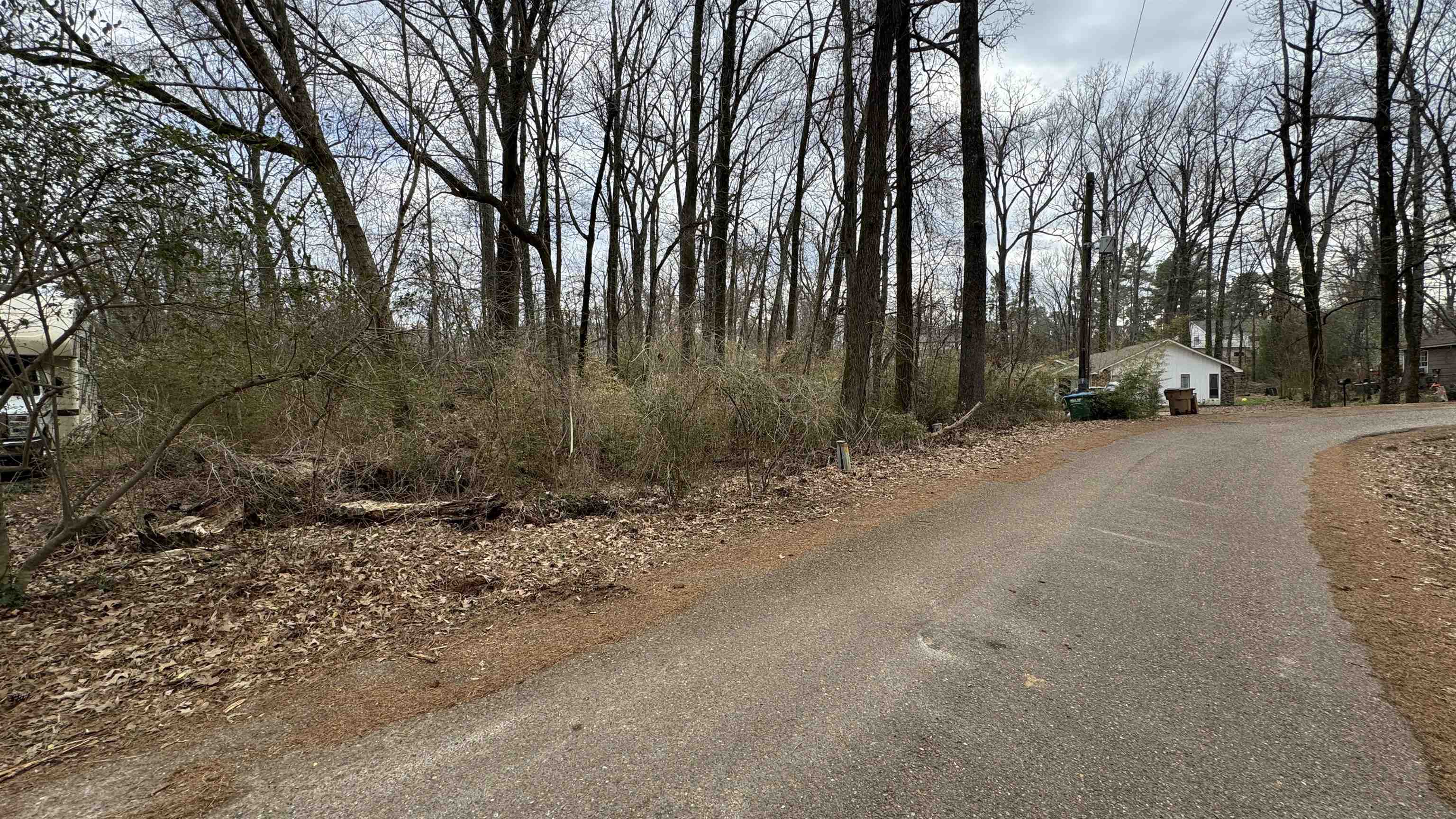 5711 Green Valley Rd Property Photo 11