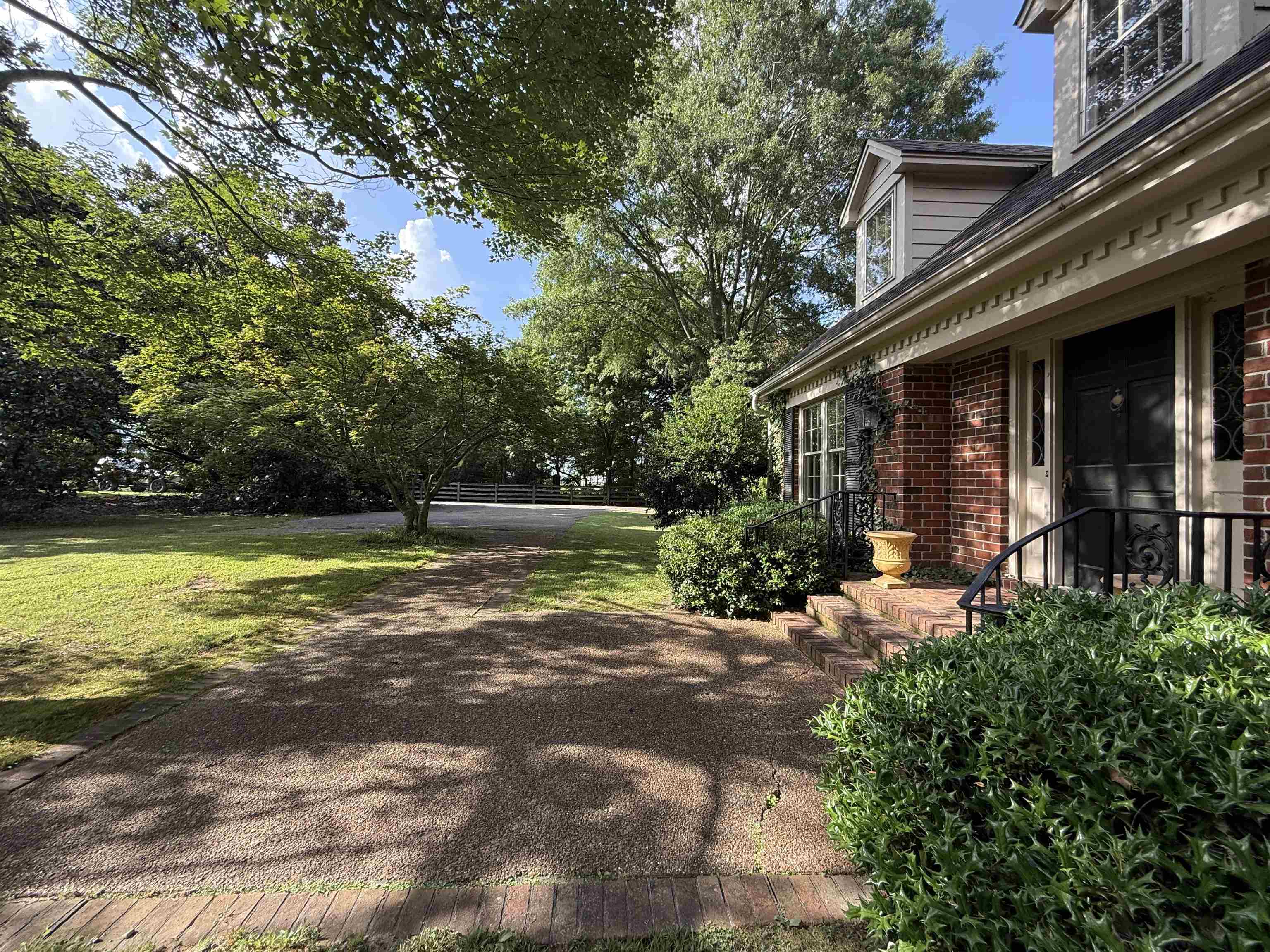 15680 64 Hwy Property Photo 4