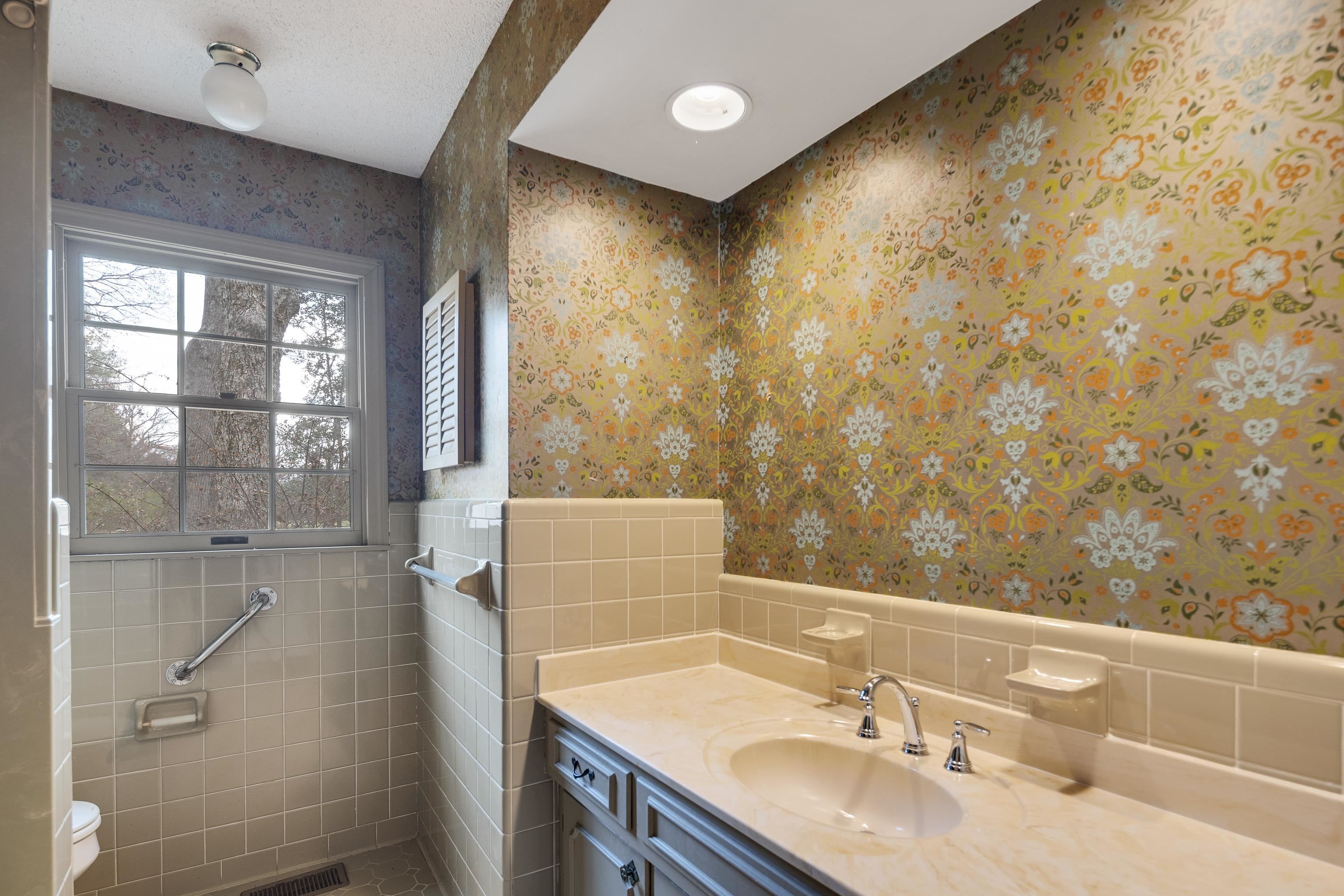 15680 64 Hwy Property Photo 16