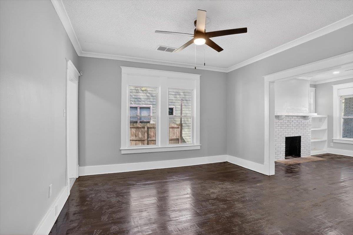 945 Faxon Ave Property Photo 13