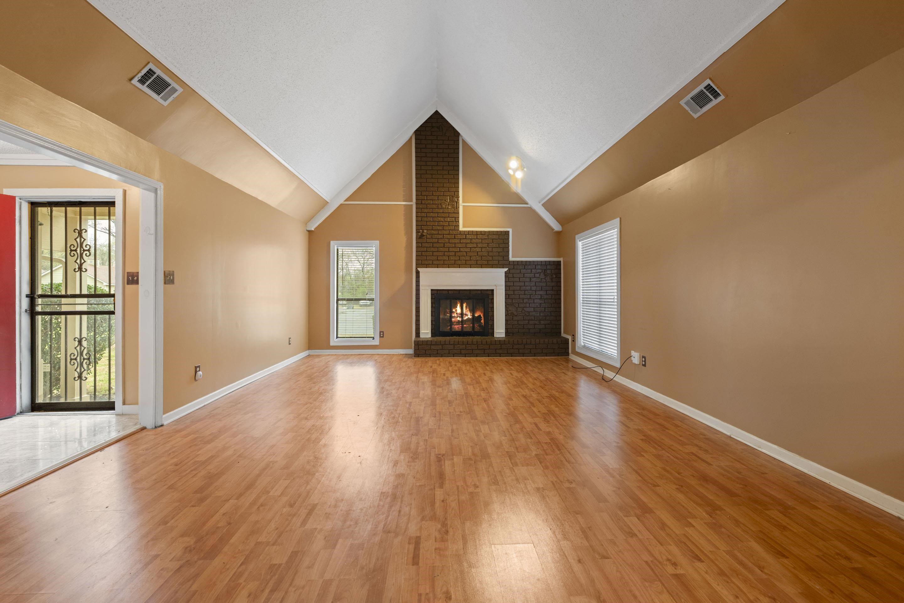 7188 Skidmore Cv Property Photo 3