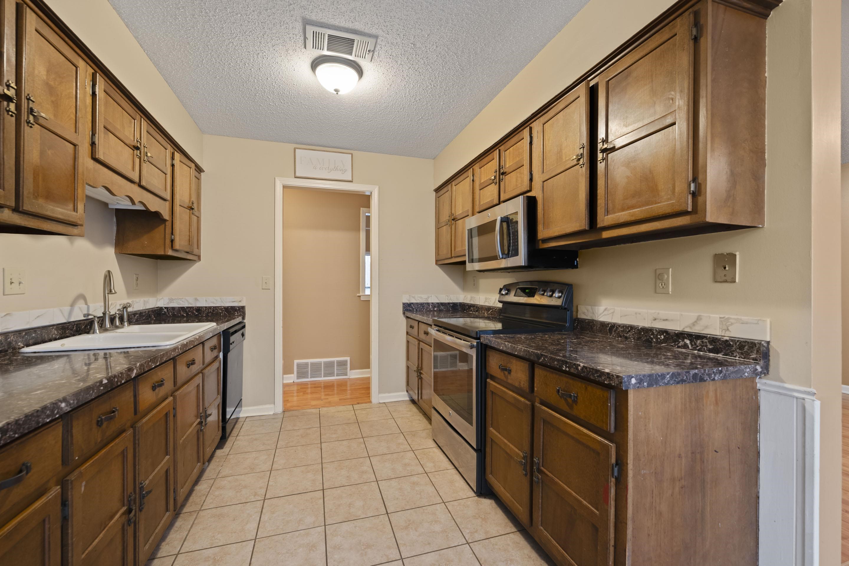 7188 Skidmore Cv Property Photo 11