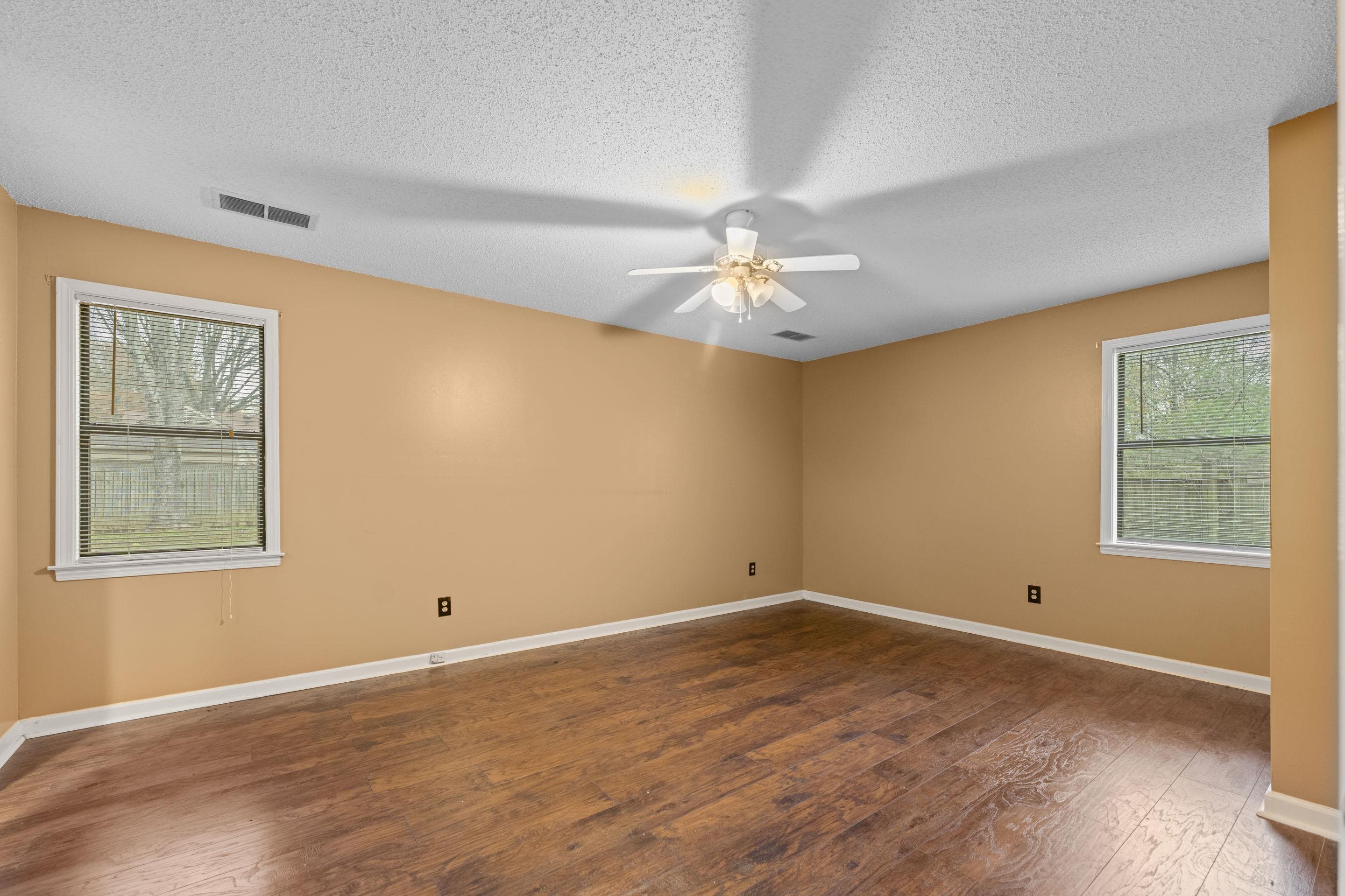 7188 Skidmore Cv Property Photo 17