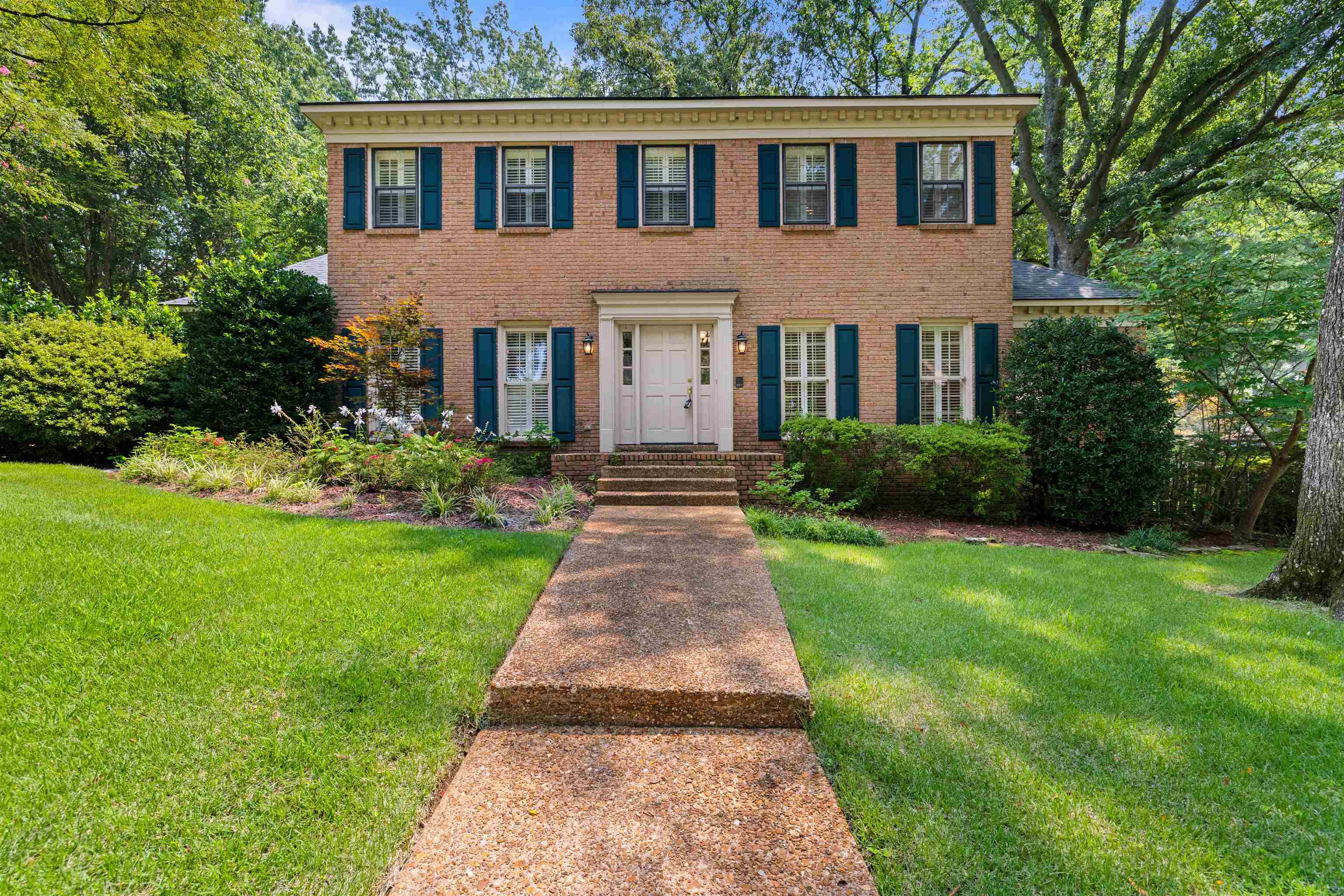 2784 Fox Creek Dr Property Photo 2