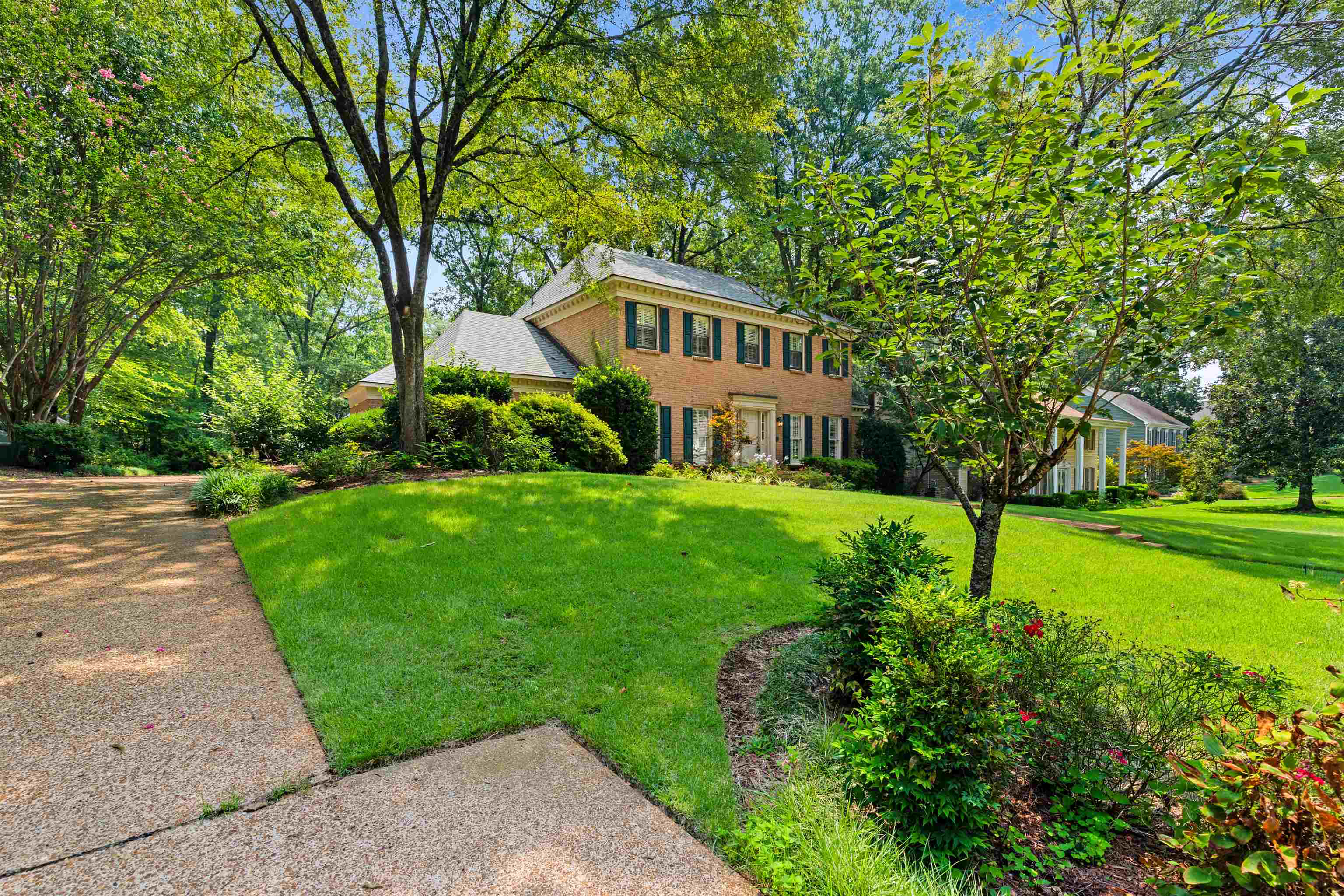 2784 Fox Creek Dr Property Photo 3