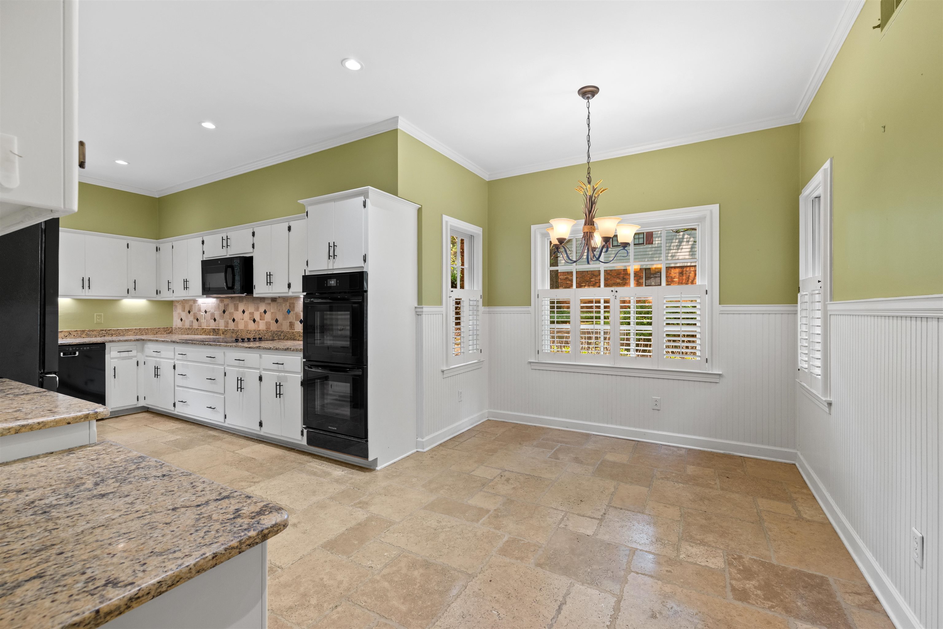 2784 Fox Creek Dr Property Photo 25