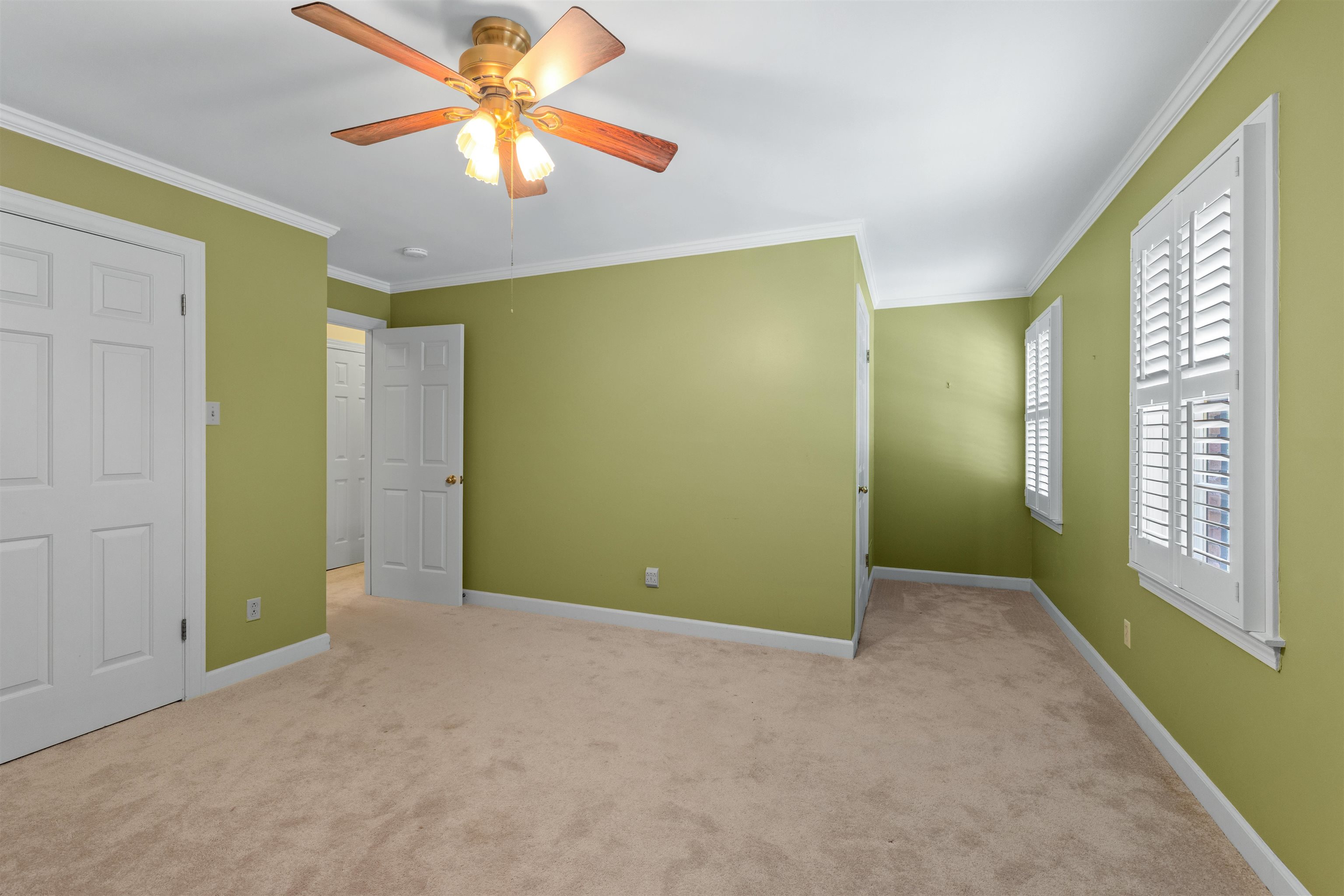 2784 Fox Creek Dr Property Photo 32