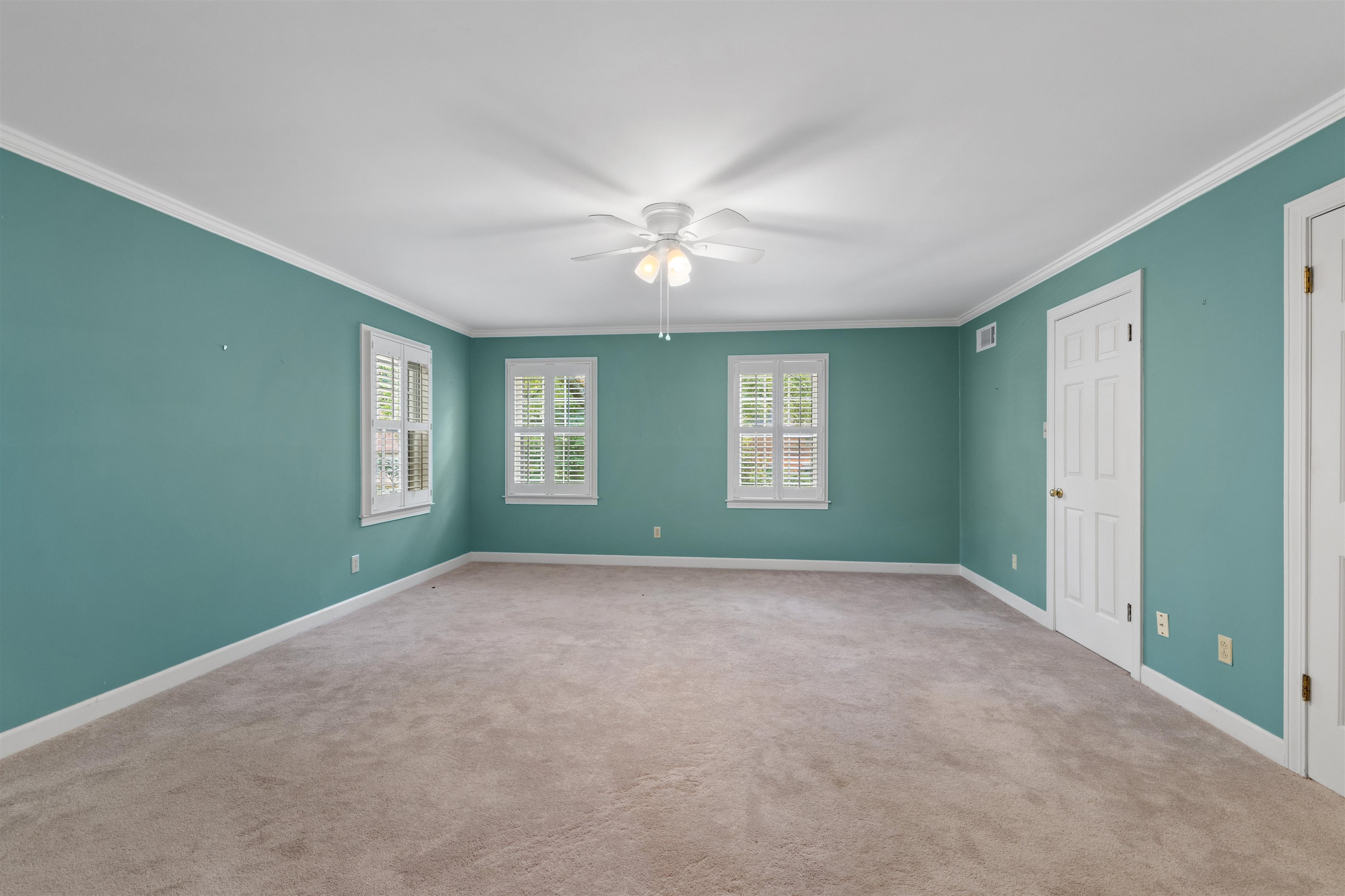 2784 Fox Creek Dr Property Photo 35