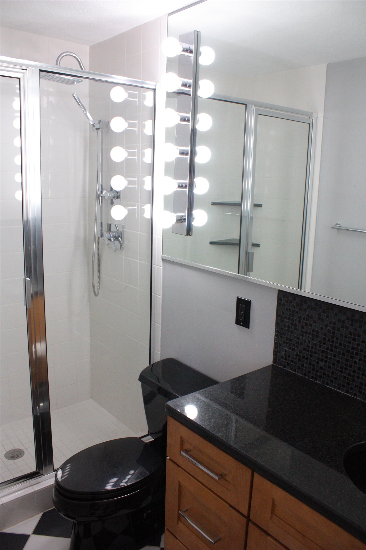 2277 Union Ave 502 Property Photo 5