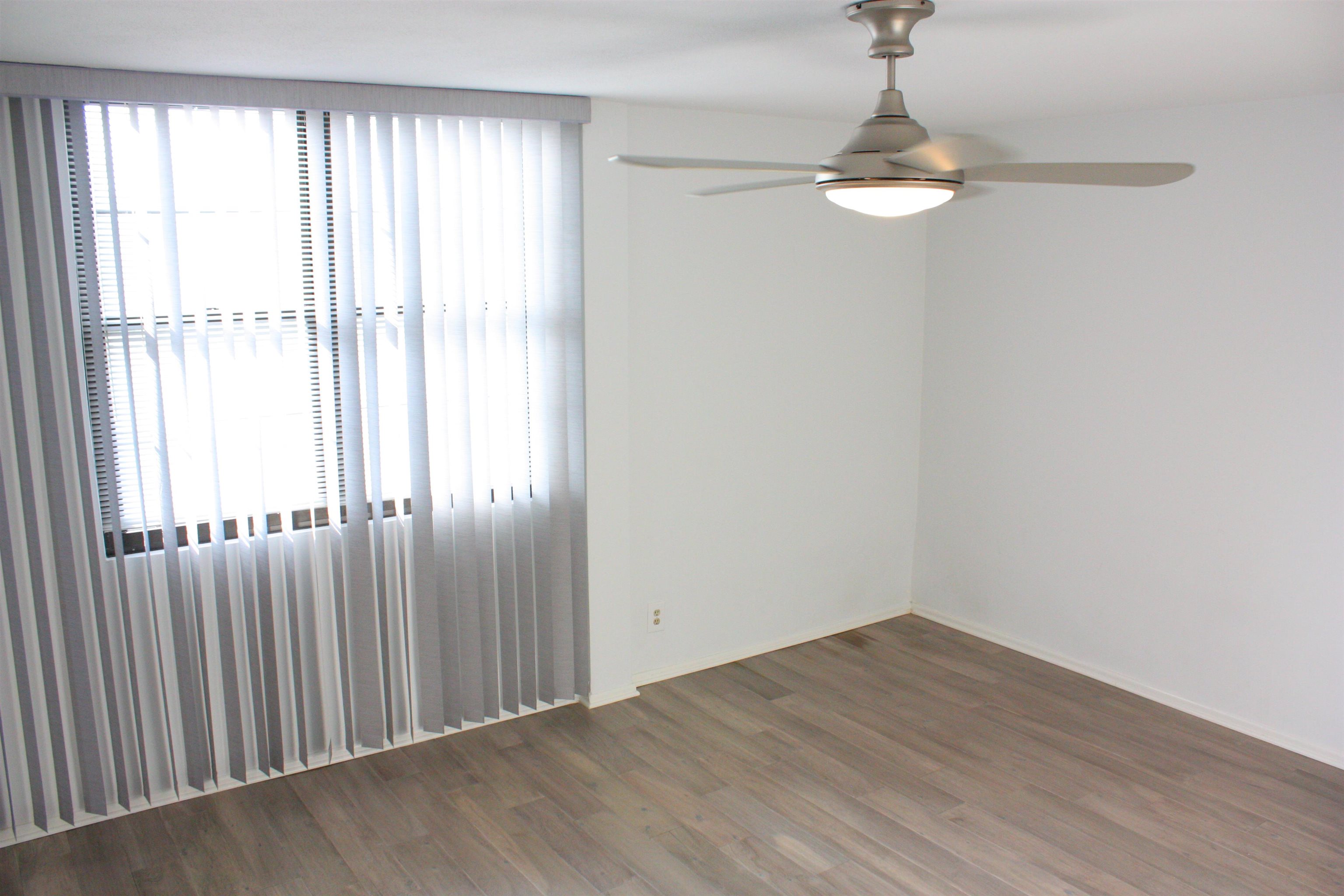 2277 Union Ave 502 Property Photo 13