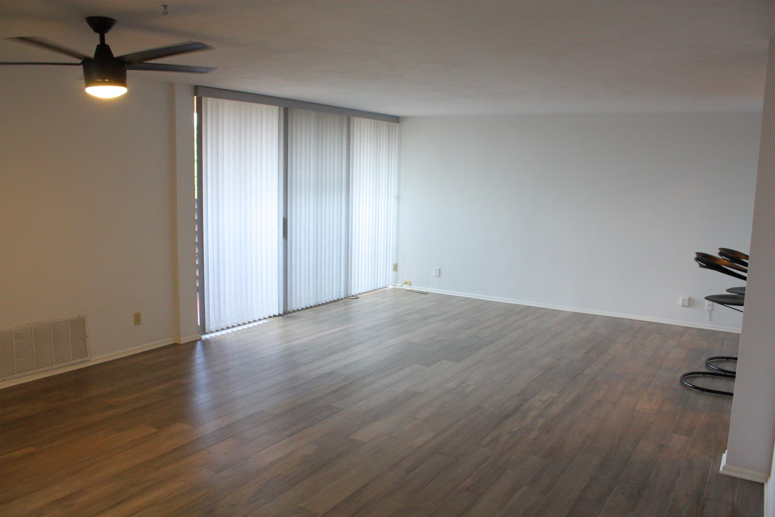 2277 Union Ave 502 Property Photo 19