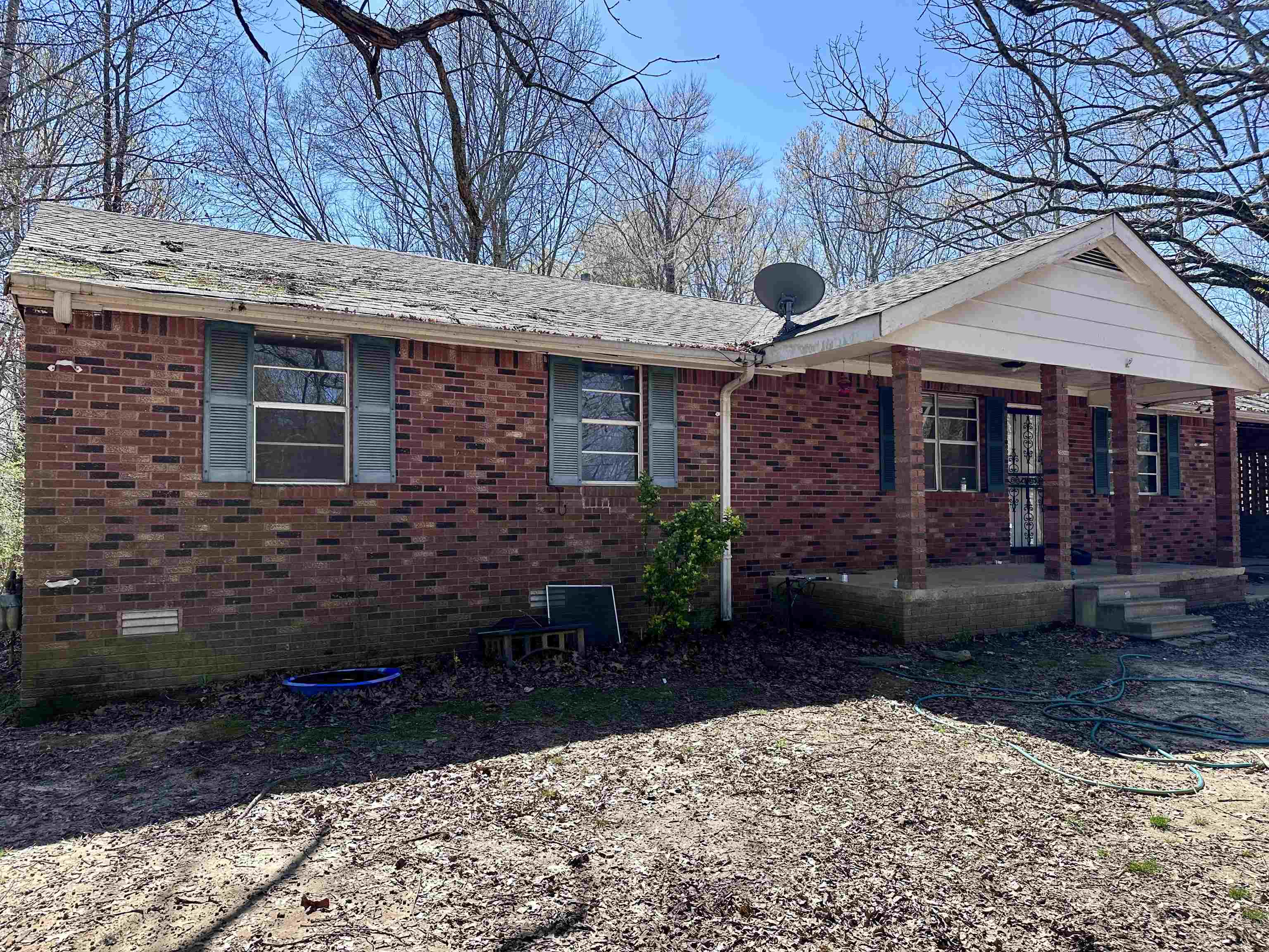 10591 WOOLSEY RD Property Photo 1
