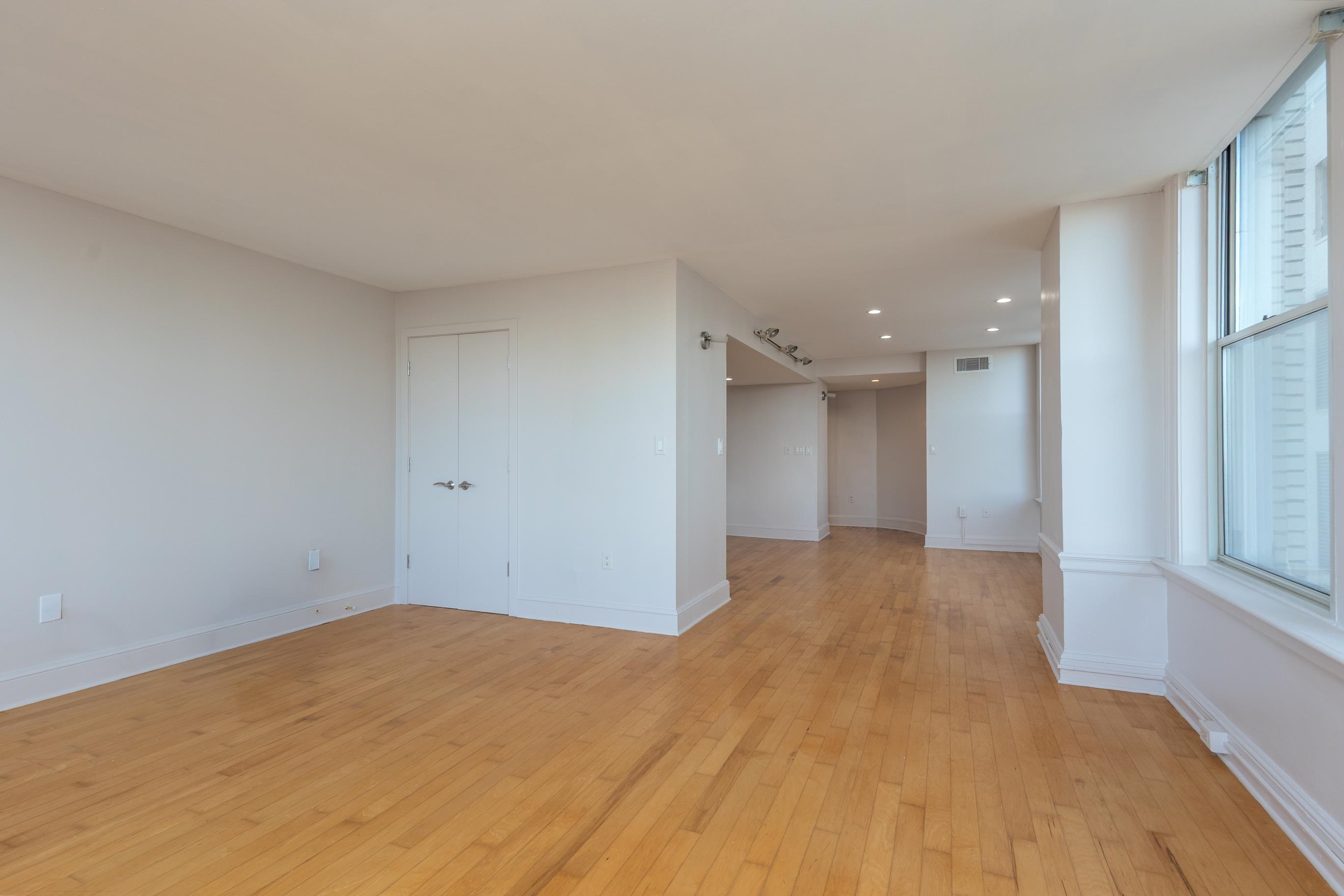 66 Monroe Ave 1008 Property Photo 7