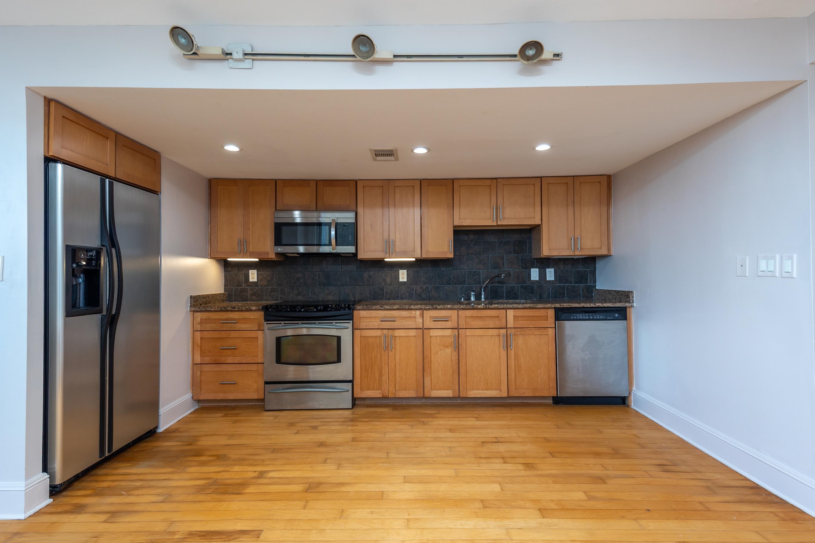 66 Monroe Ave 1008 Property Photo 12